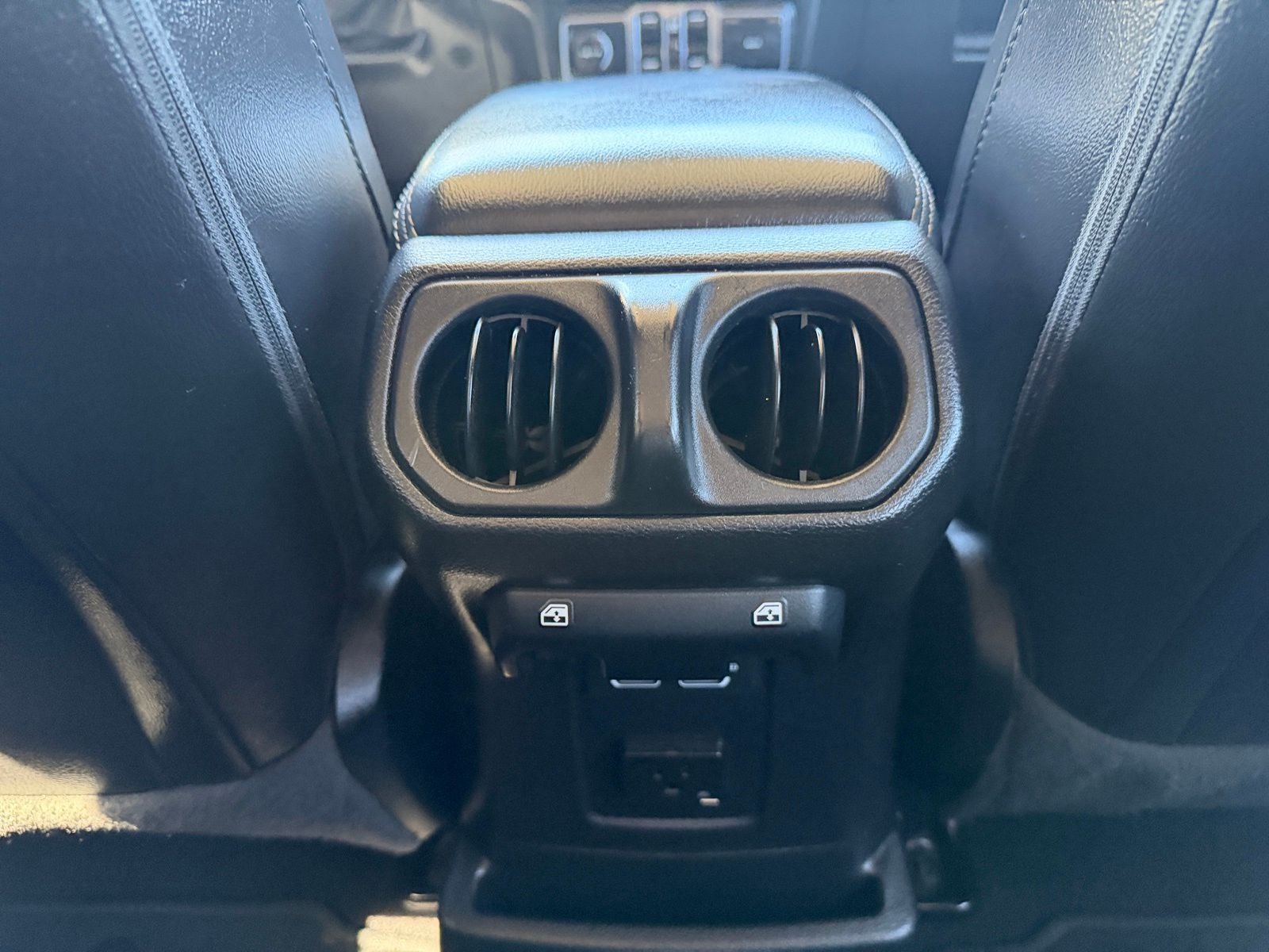 2020 Jeep Wrangler Unlimited Unlimited Sahara