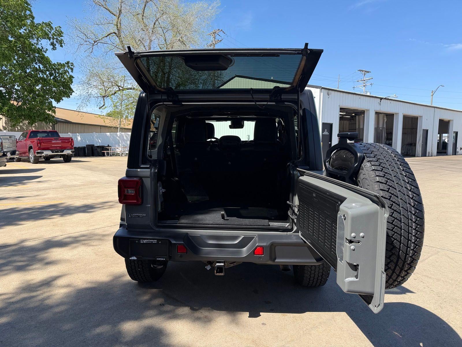 2020 Jeep Wrangler Unlimited Unlimited Sahara