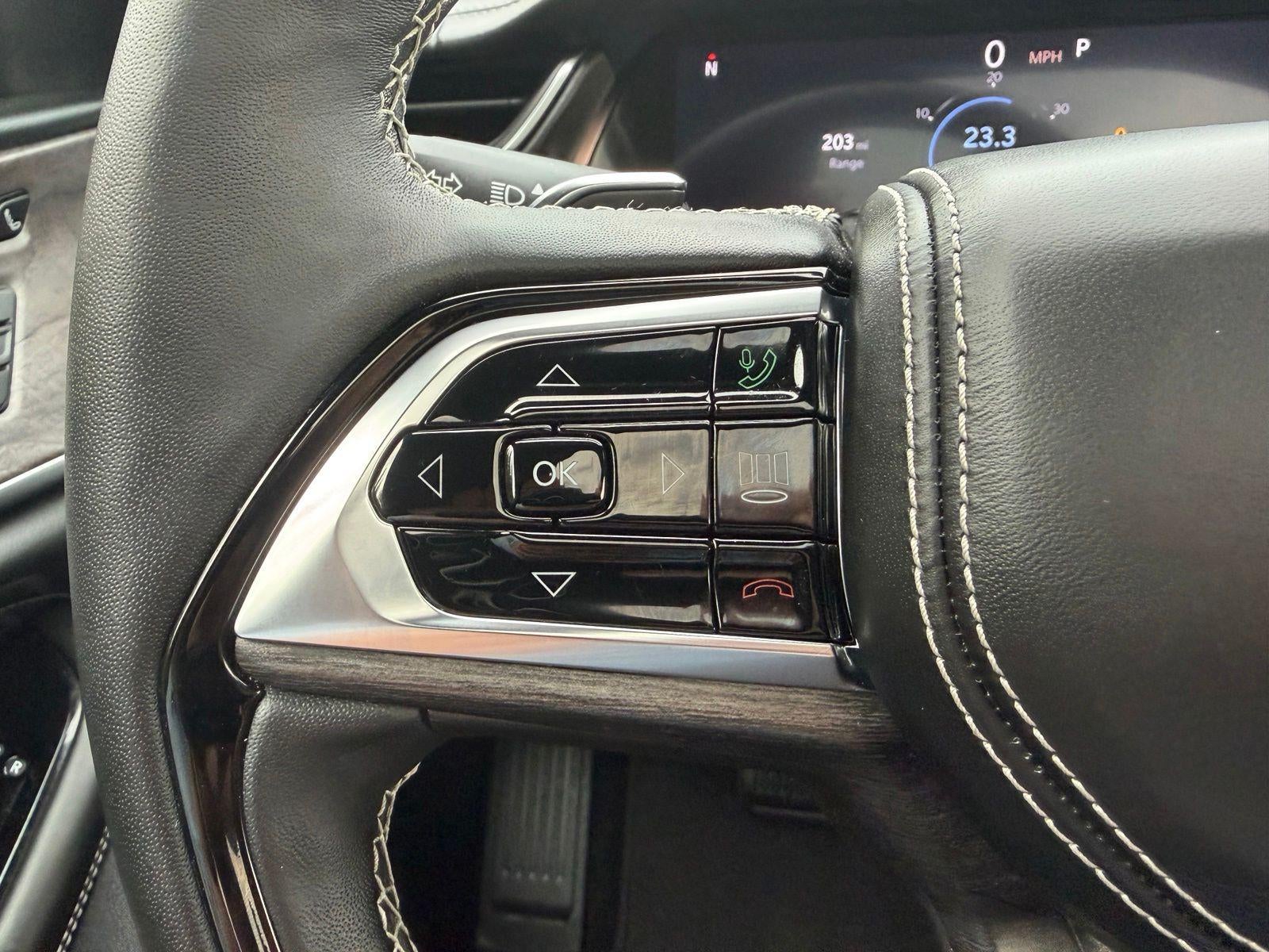 2022 Jeep Grand Cherokee Overland