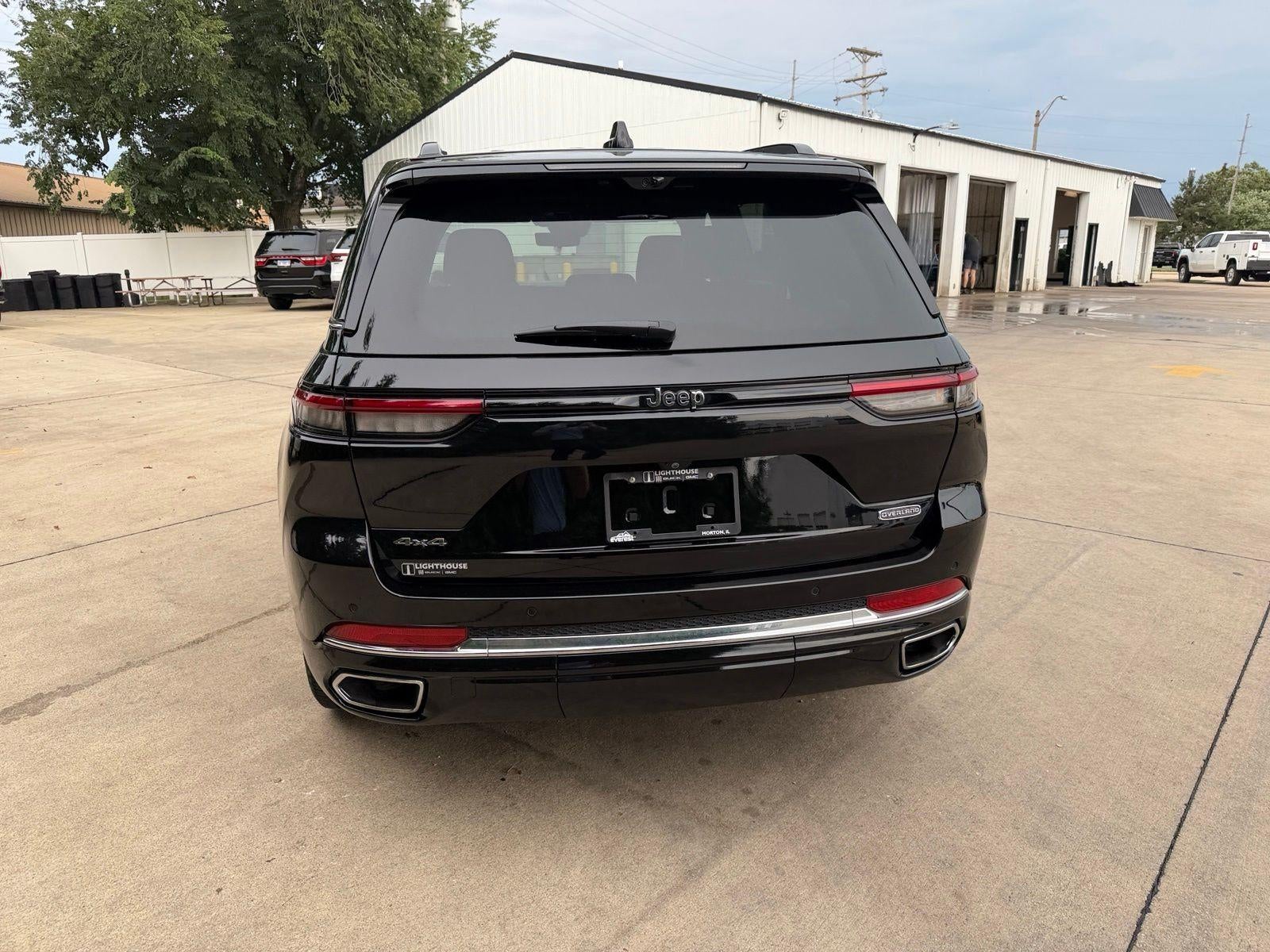 2022 Jeep Grand Cherokee Overland
