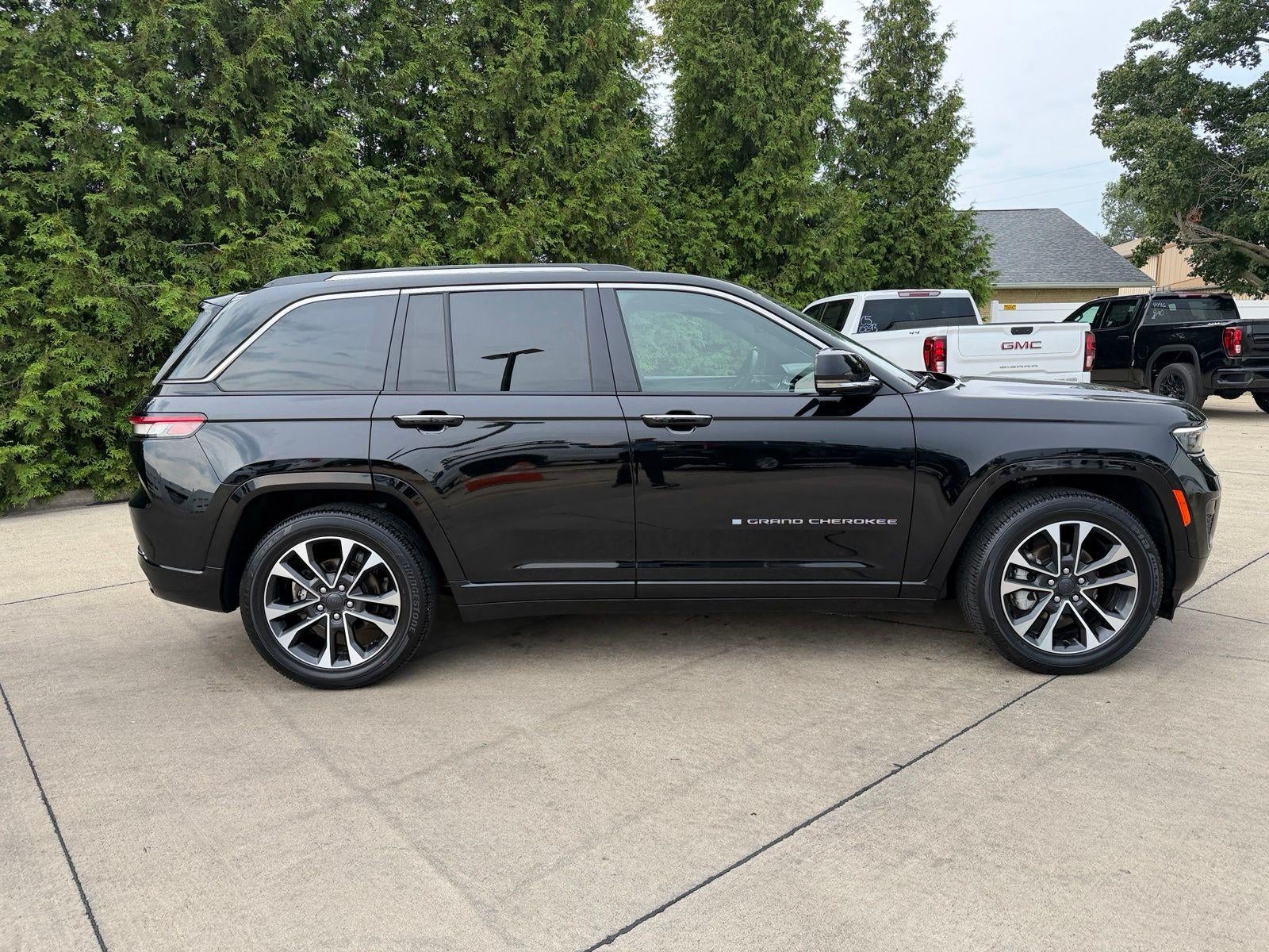 2022 Jeep Grand Cherokee Overland