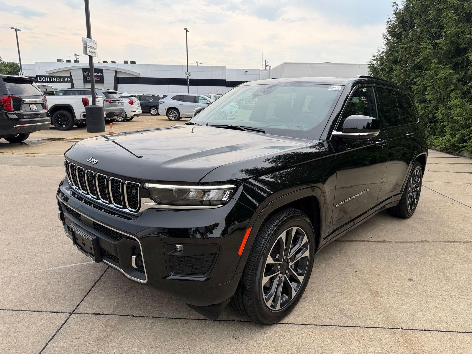 2022 Jeep Grand Cherokee Overland
