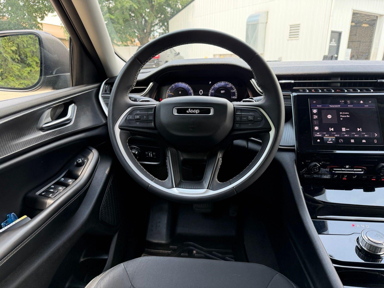 2023 Jeep Grand Cherokee L Laredo