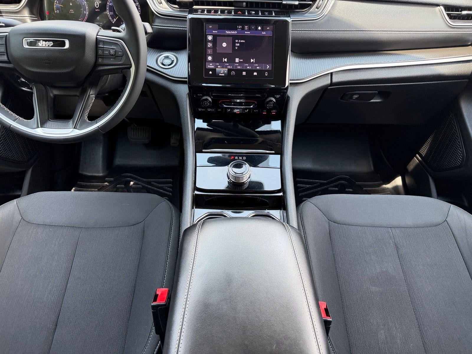 2023 Jeep Grand Cherokee L Laredo
