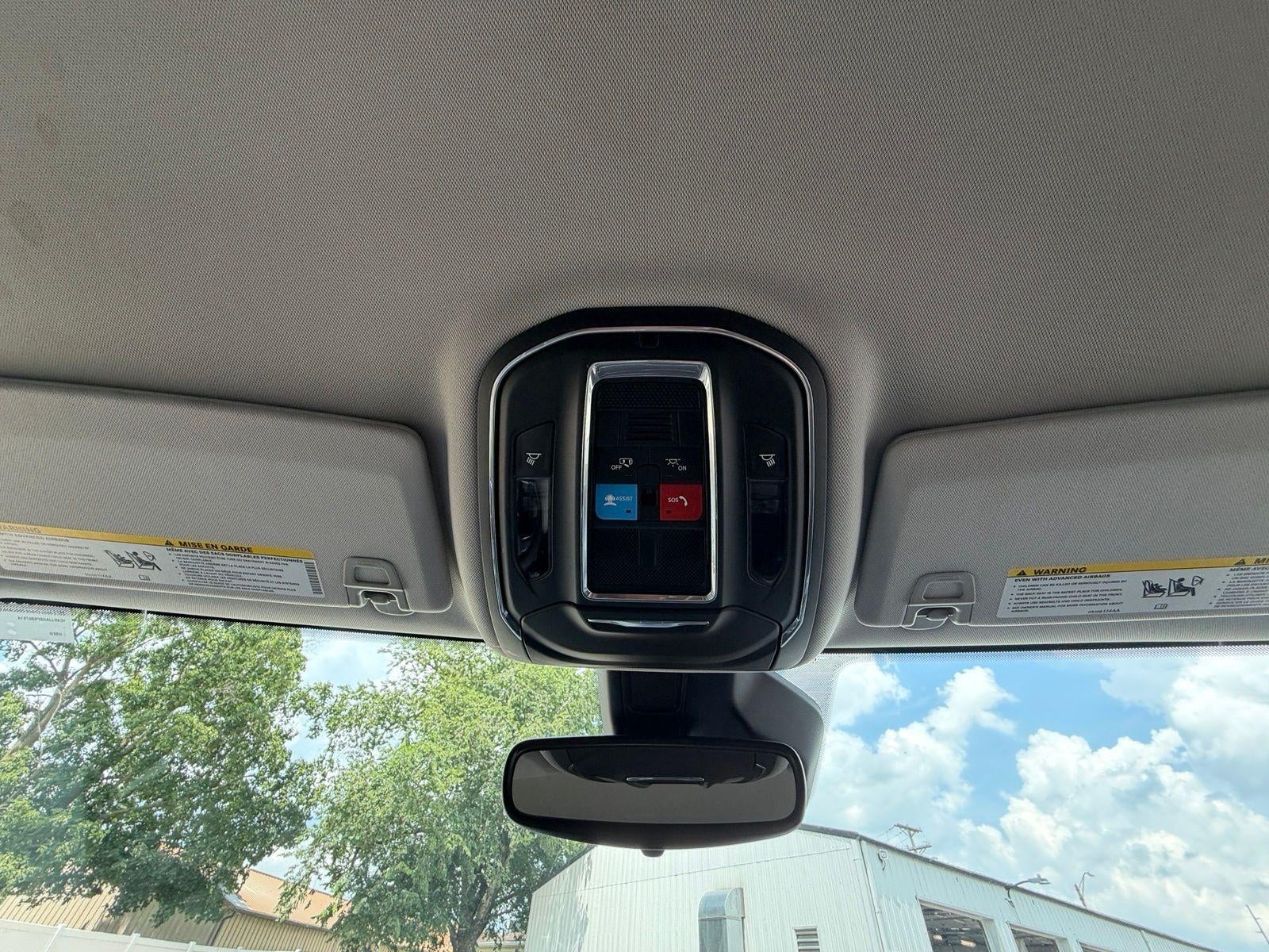 2023 Jeep Grand Cherokee L Laredo