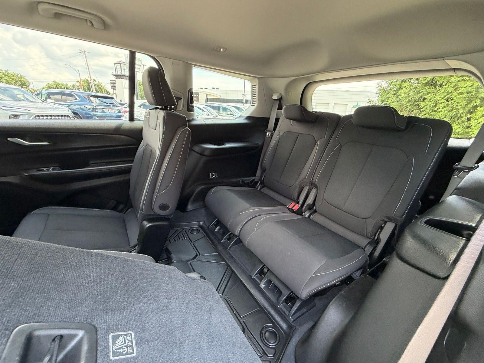 2023 Jeep Grand Cherokee L Laredo
