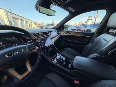 2023 Jeep Grand Cherokee L Summit