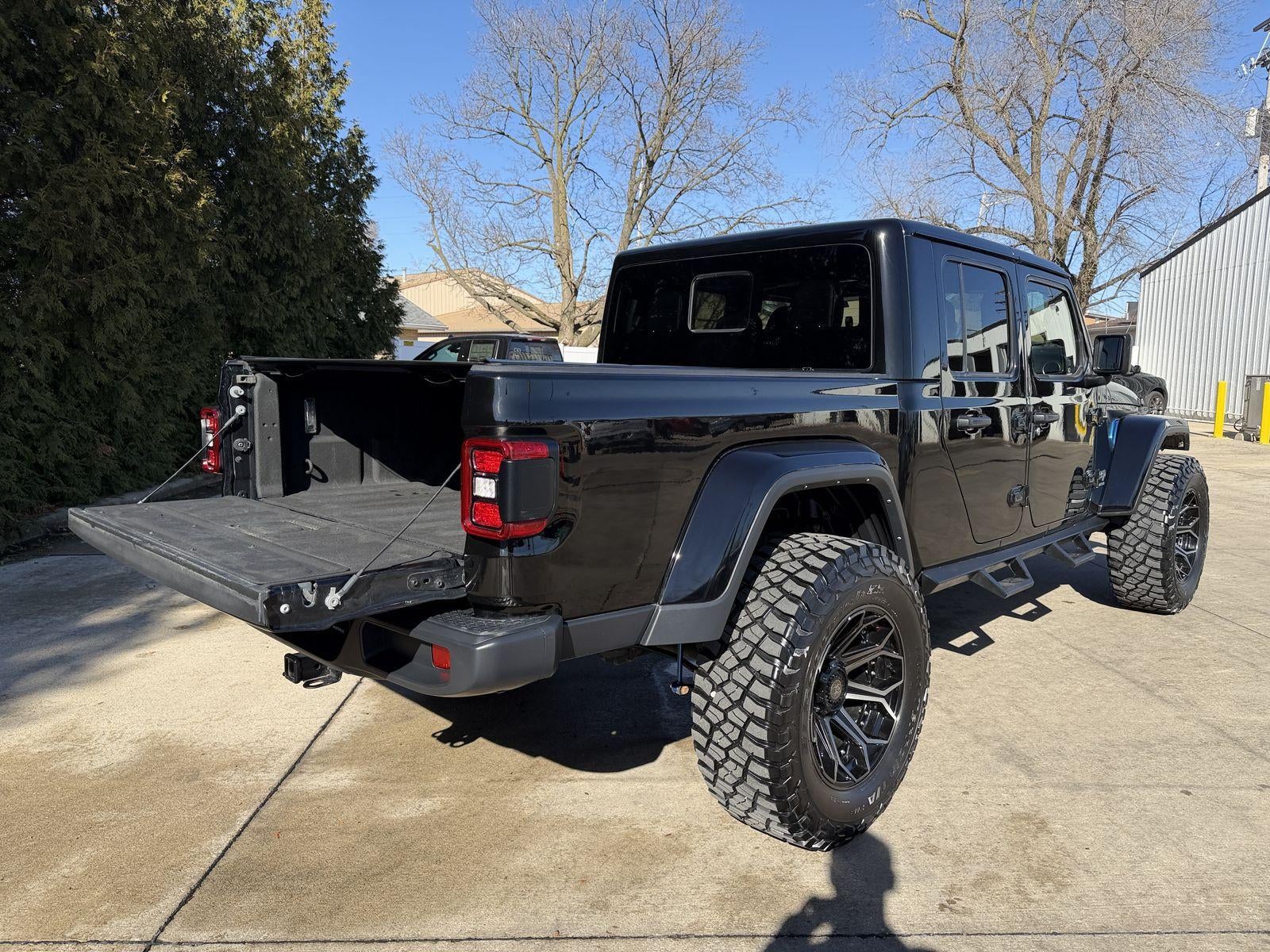 2021 Jeep Gladiator Overland