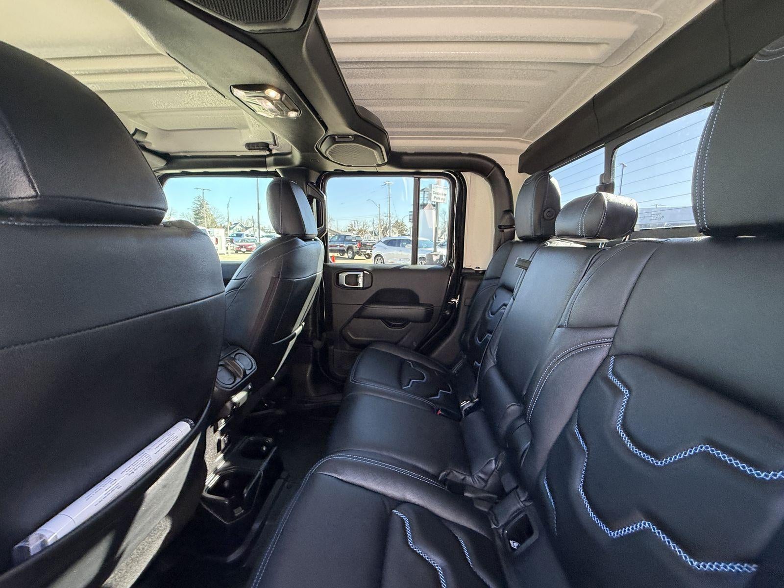 2021 Jeep Gladiator Overland