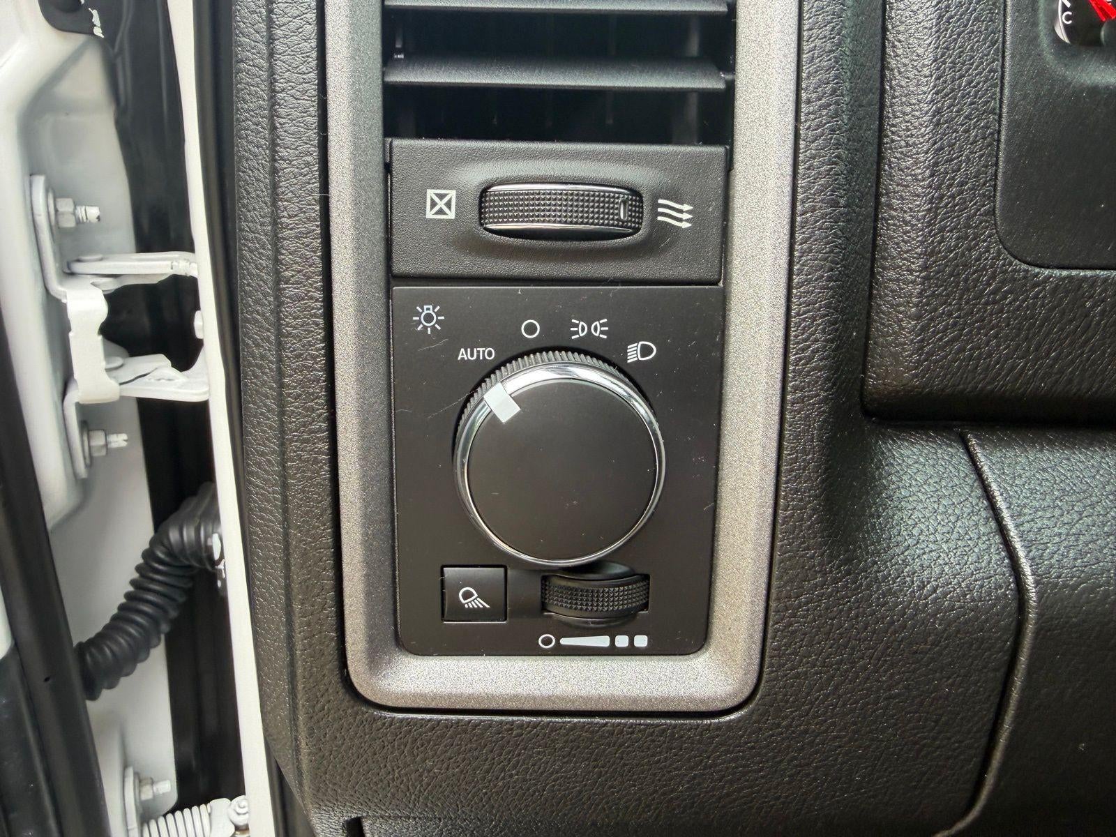 2021 RAM 1500 Classic Tradesman