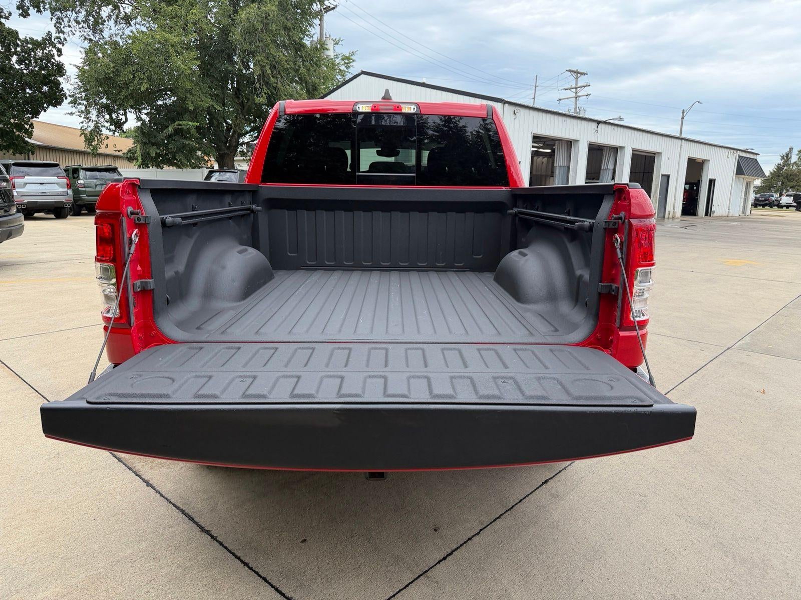 2024 RAM 1500 Big Horn/Lone Star