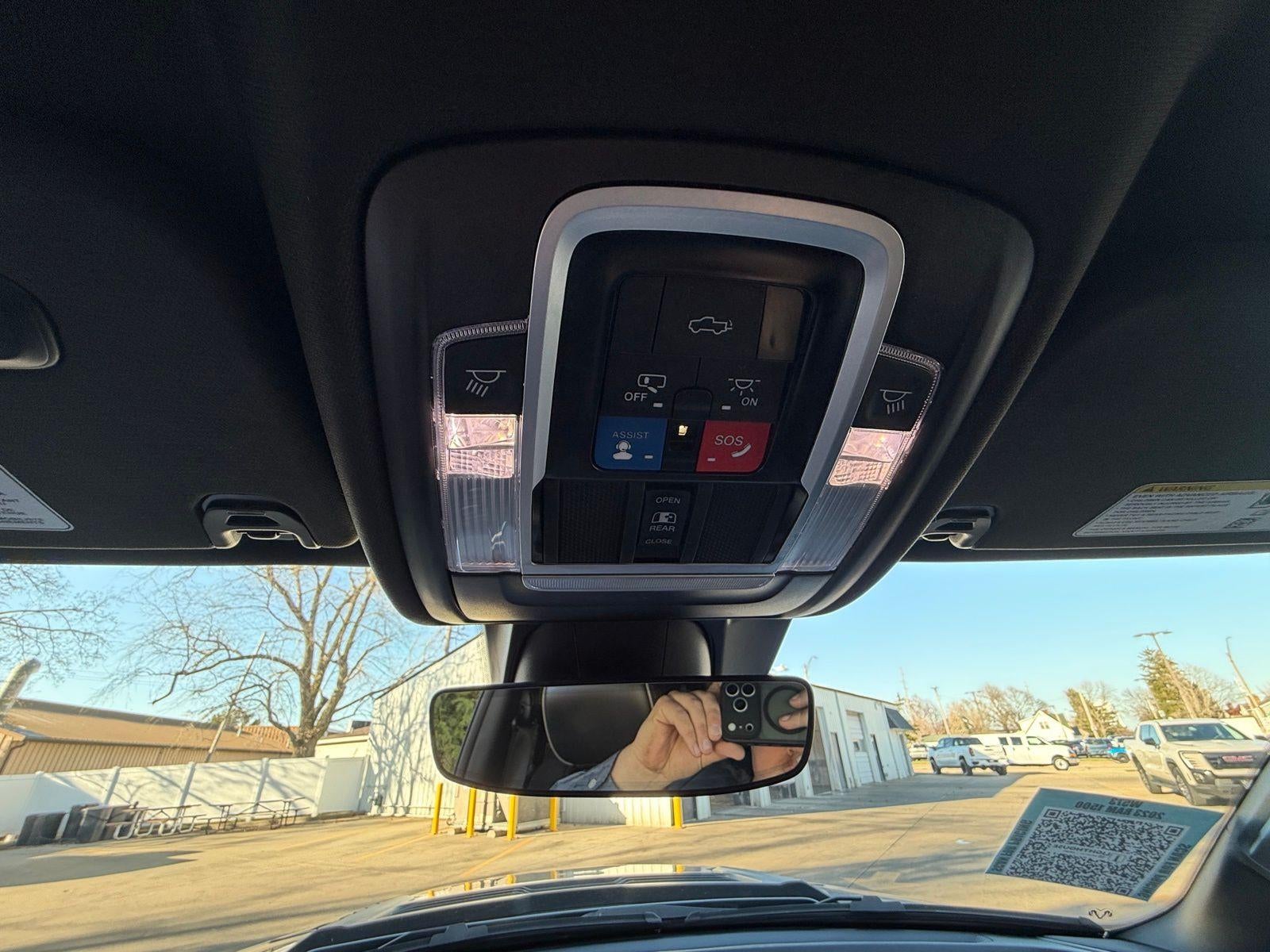 2023 RAM 1500 Laramie