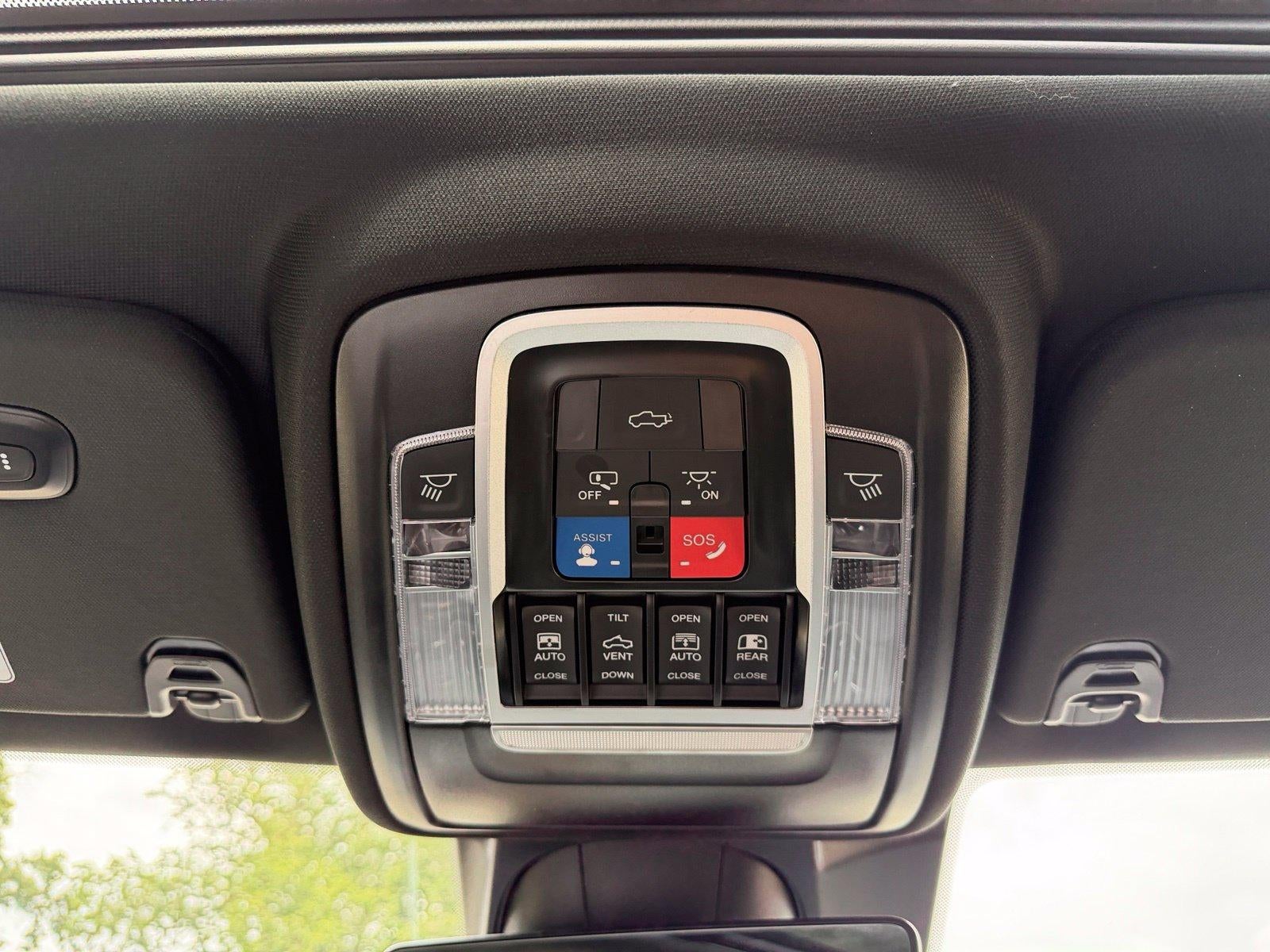 2024 RAM 1500 Laramie