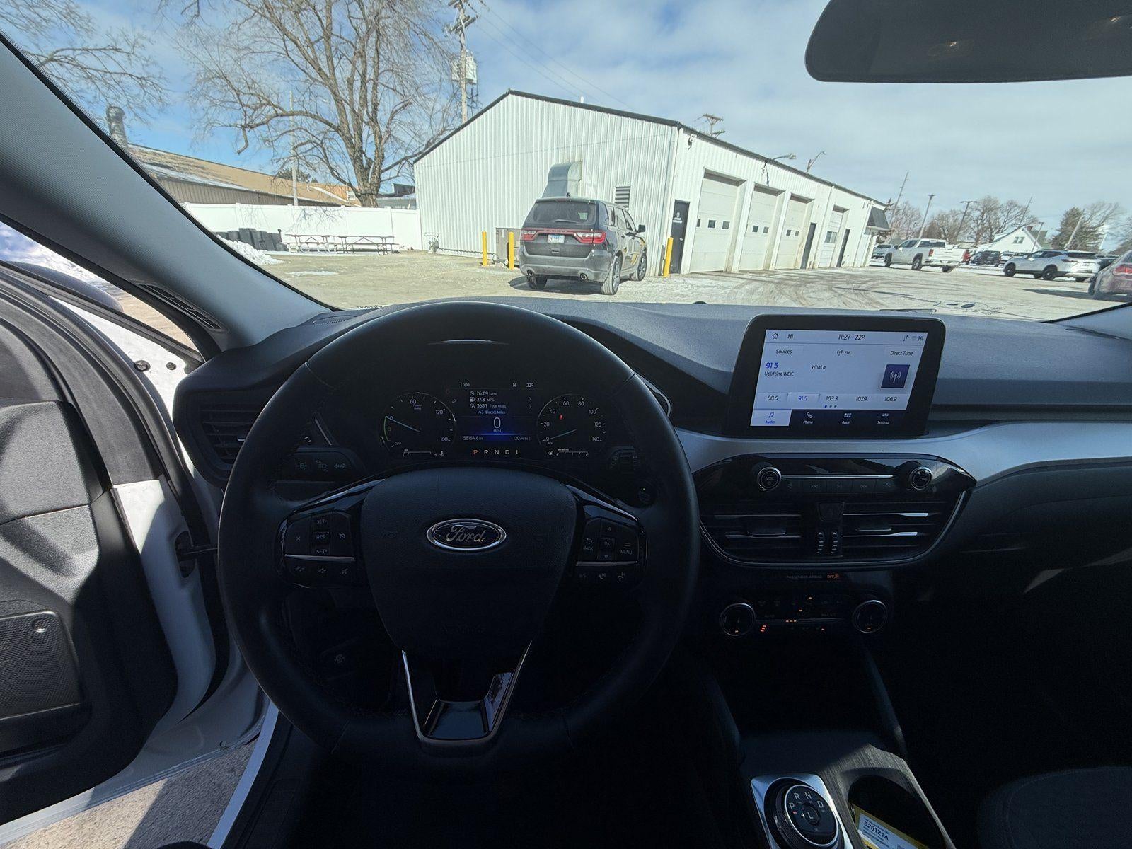 2022 Ford Escape SE Hybrid