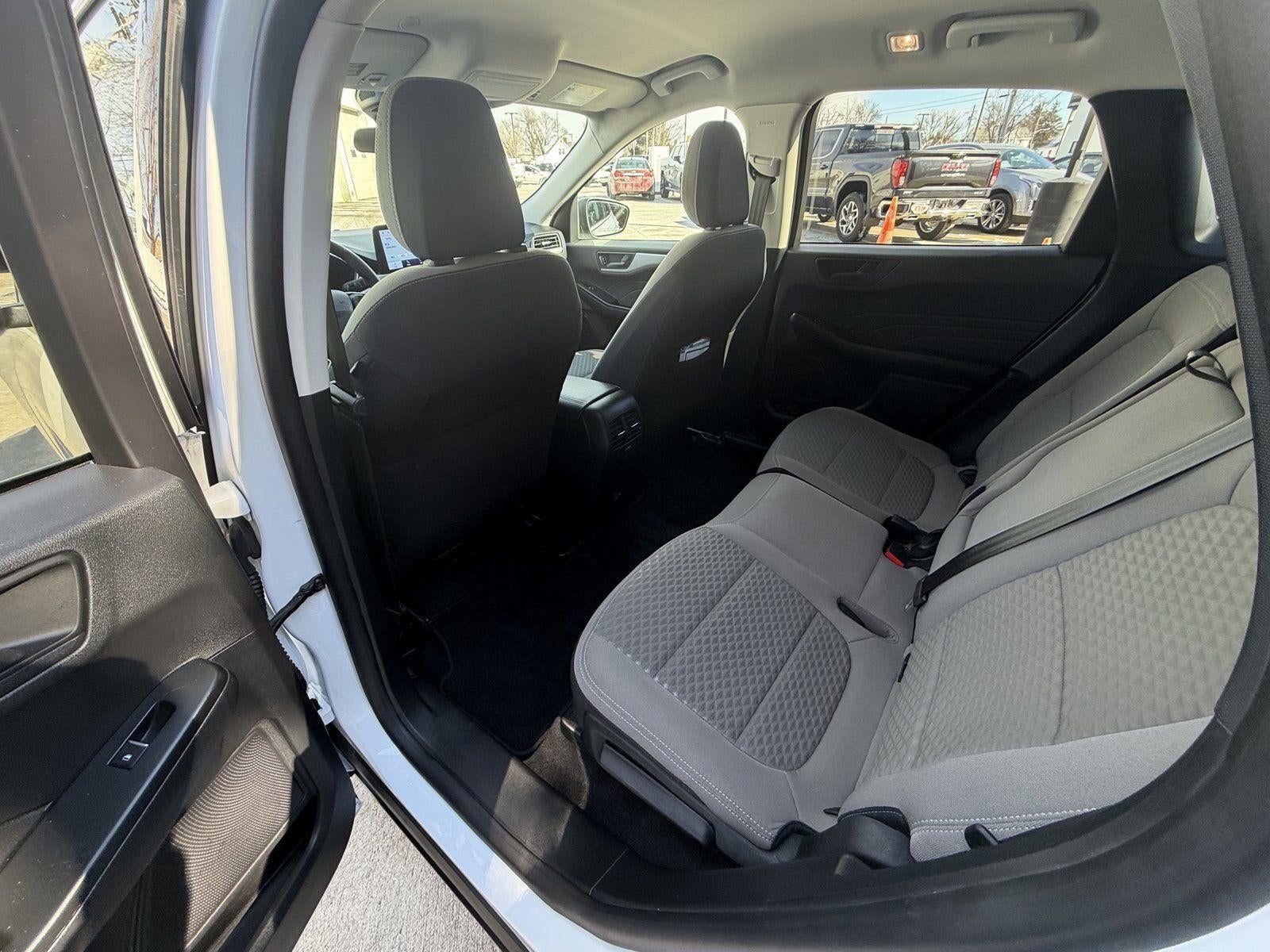 2022 Ford Escape SE Hybrid