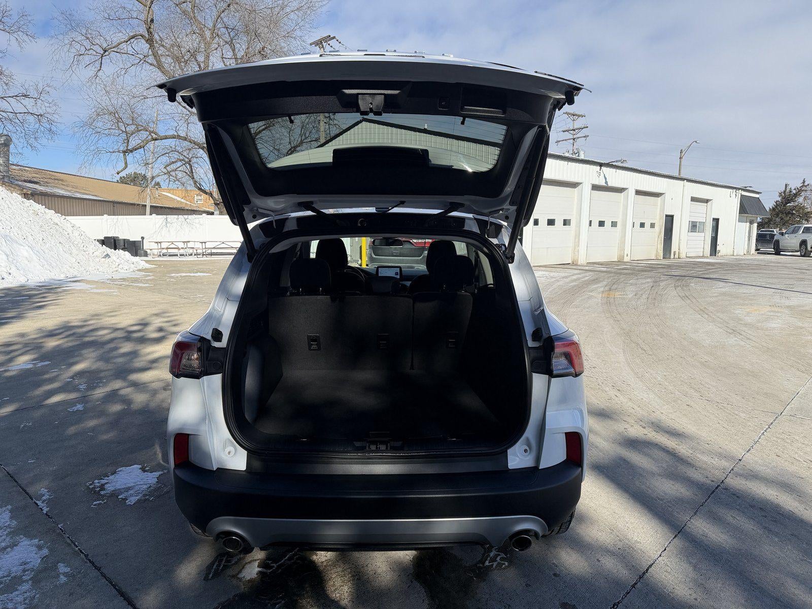 2022 Ford Escape SE Hybrid