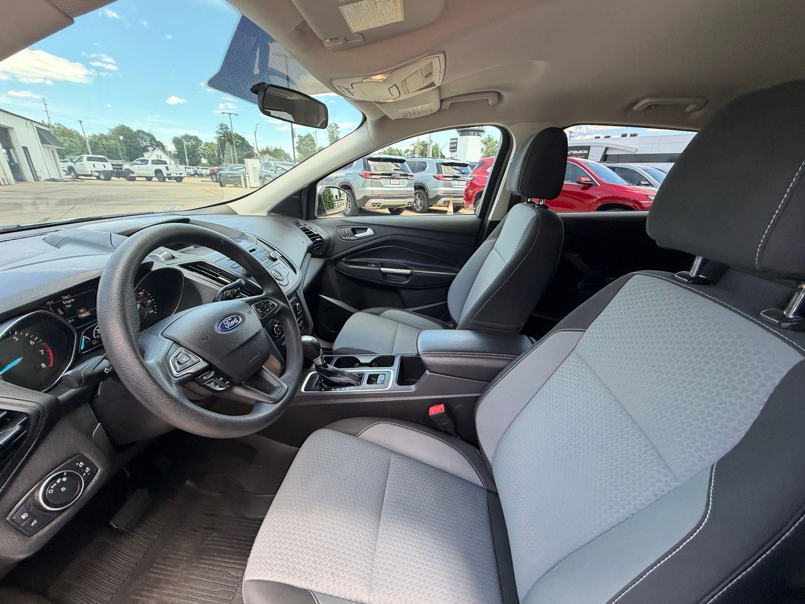 2017 Ford Escape Base