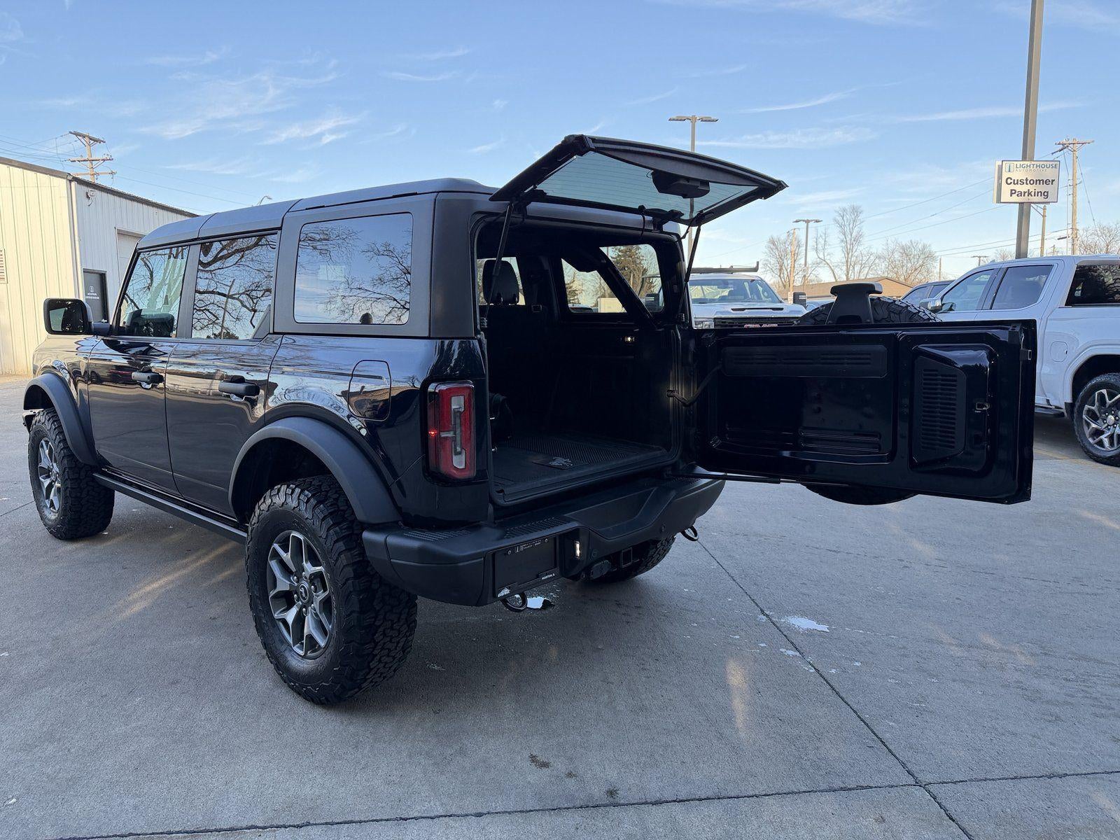 2021 Ford Bronco Base