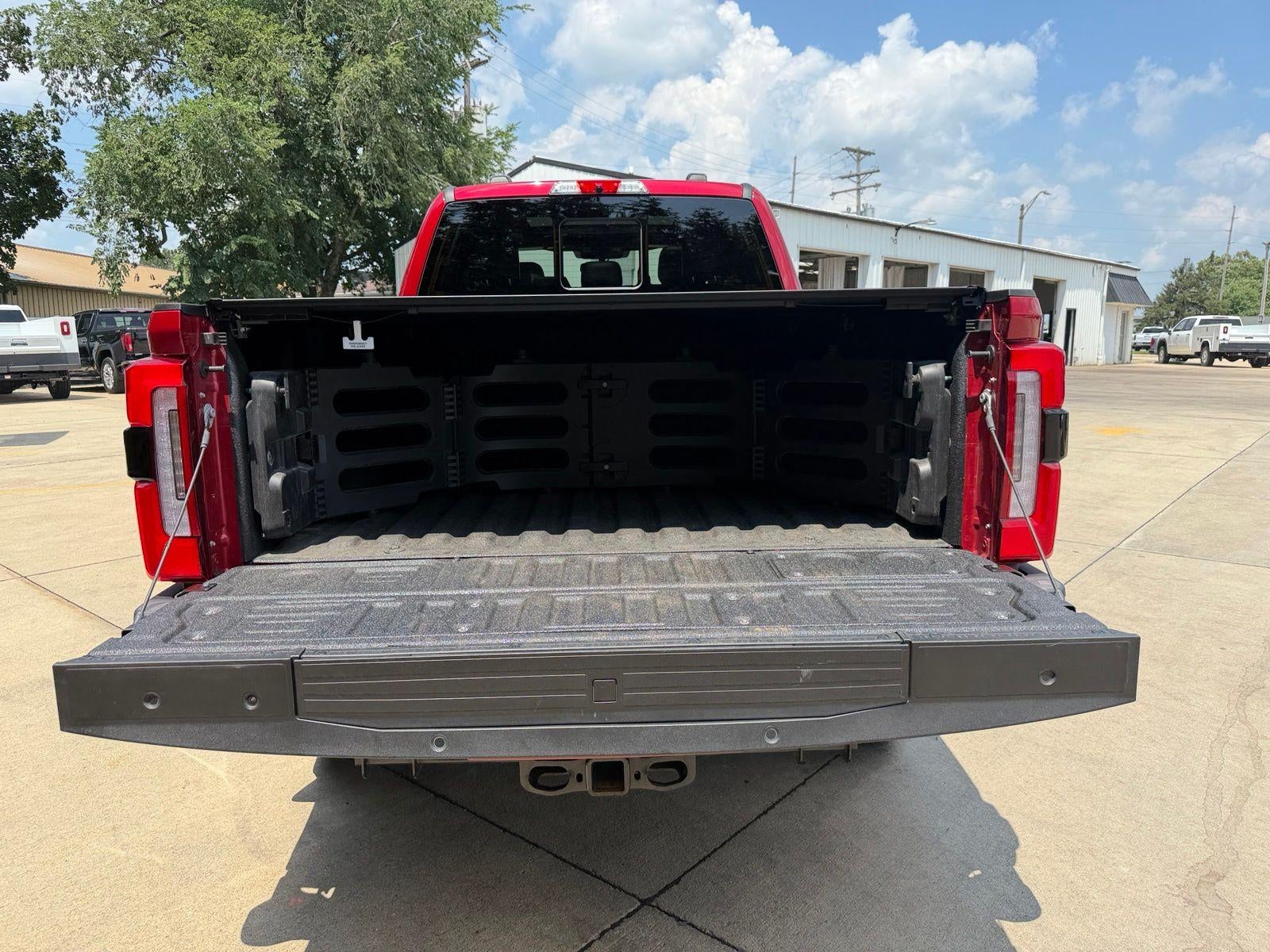 2024 Ford Super Duty F-250 SRW Platinum