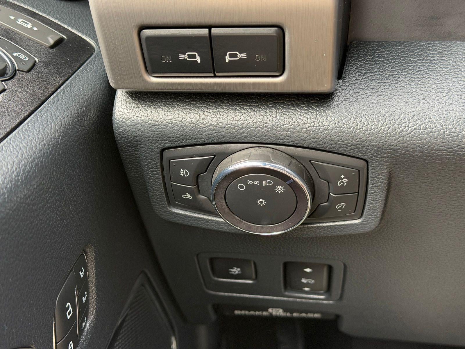 2022 Ford Super Duty F-250 SRW Platinum