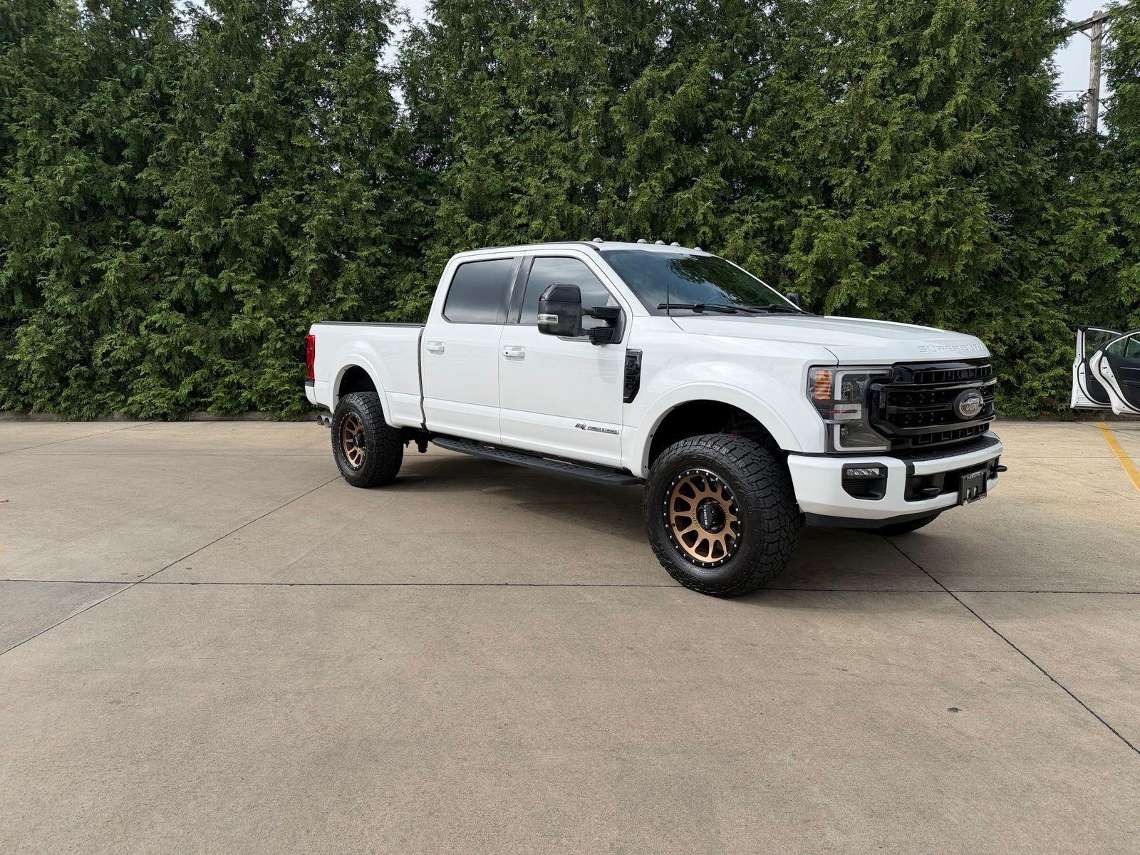 2022 Ford Super Duty F-350 SRW Lariat