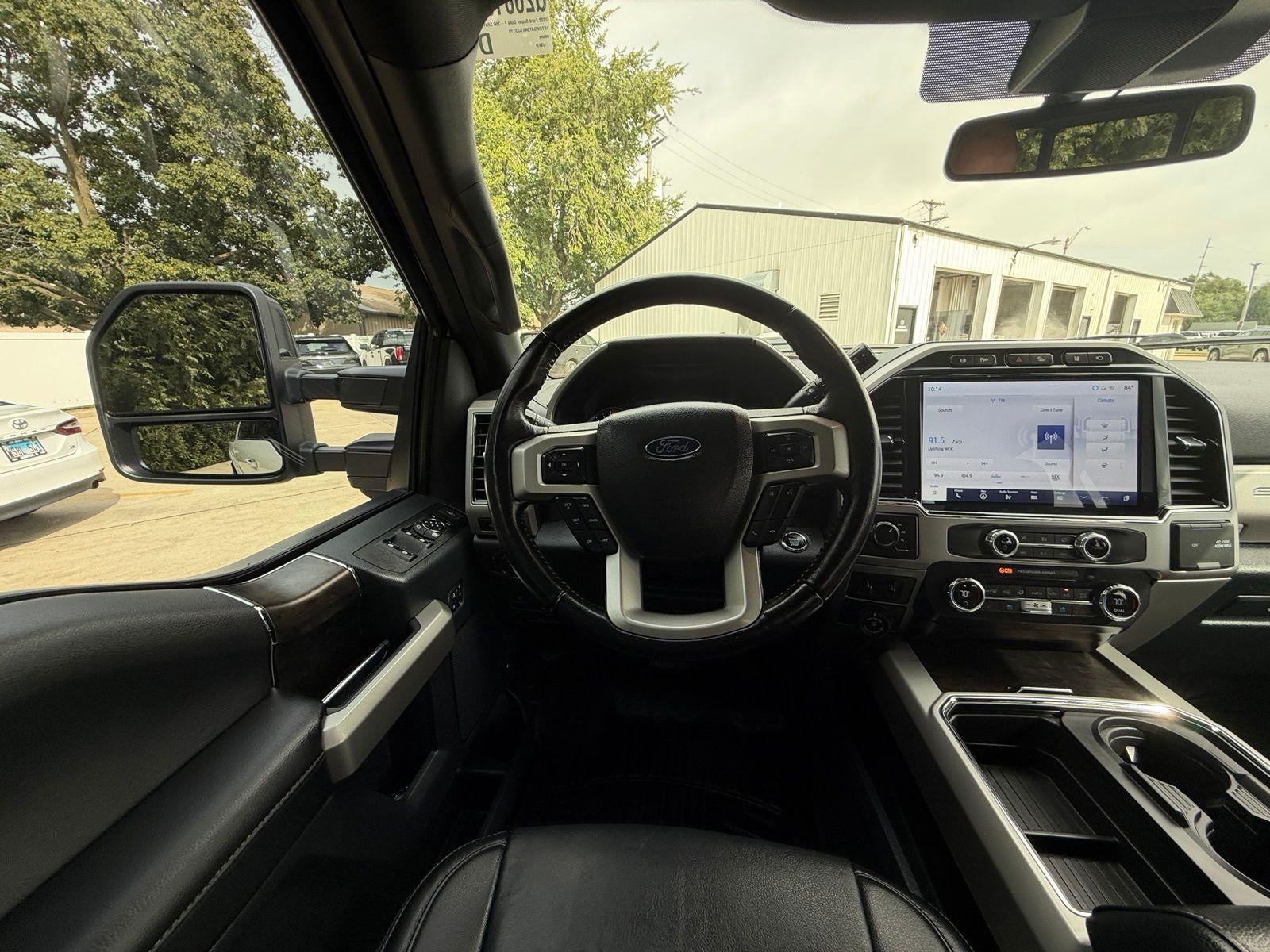 2022 Ford Super Duty F-350 SRW Lariat