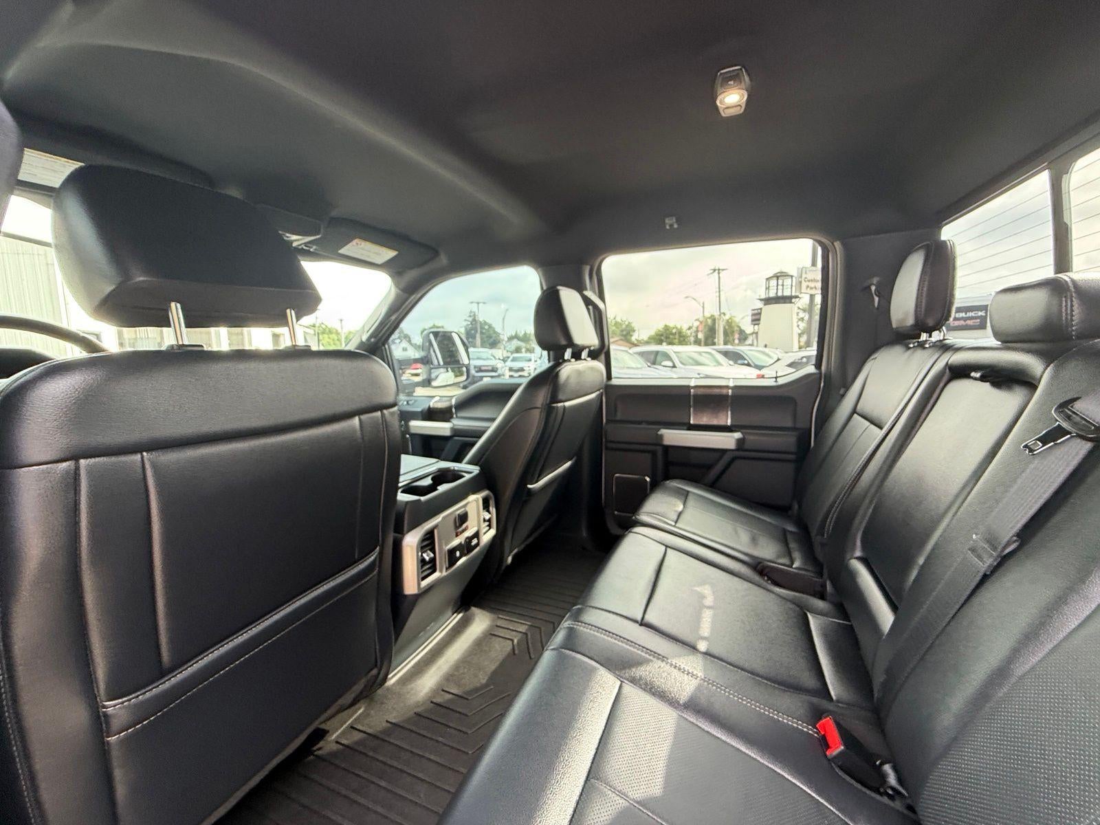 2022 Ford Super Duty F-350 SRW Lariat