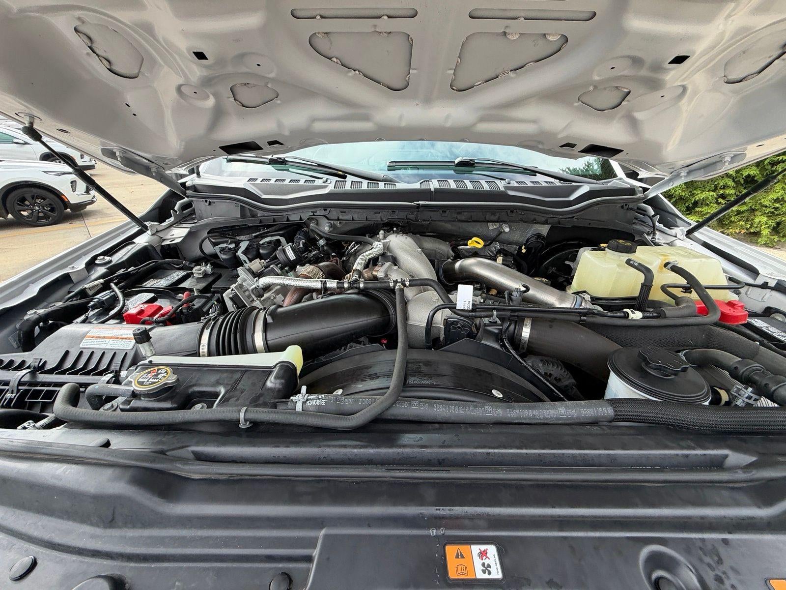 2022 Ford Super Duty F-350 SRW Lariat