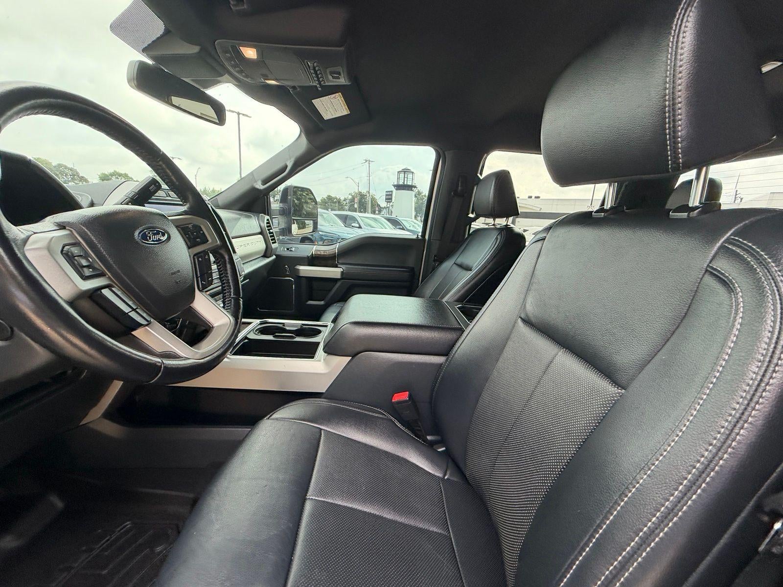 2022 Ford Super Duty F-350 SRW Lariat