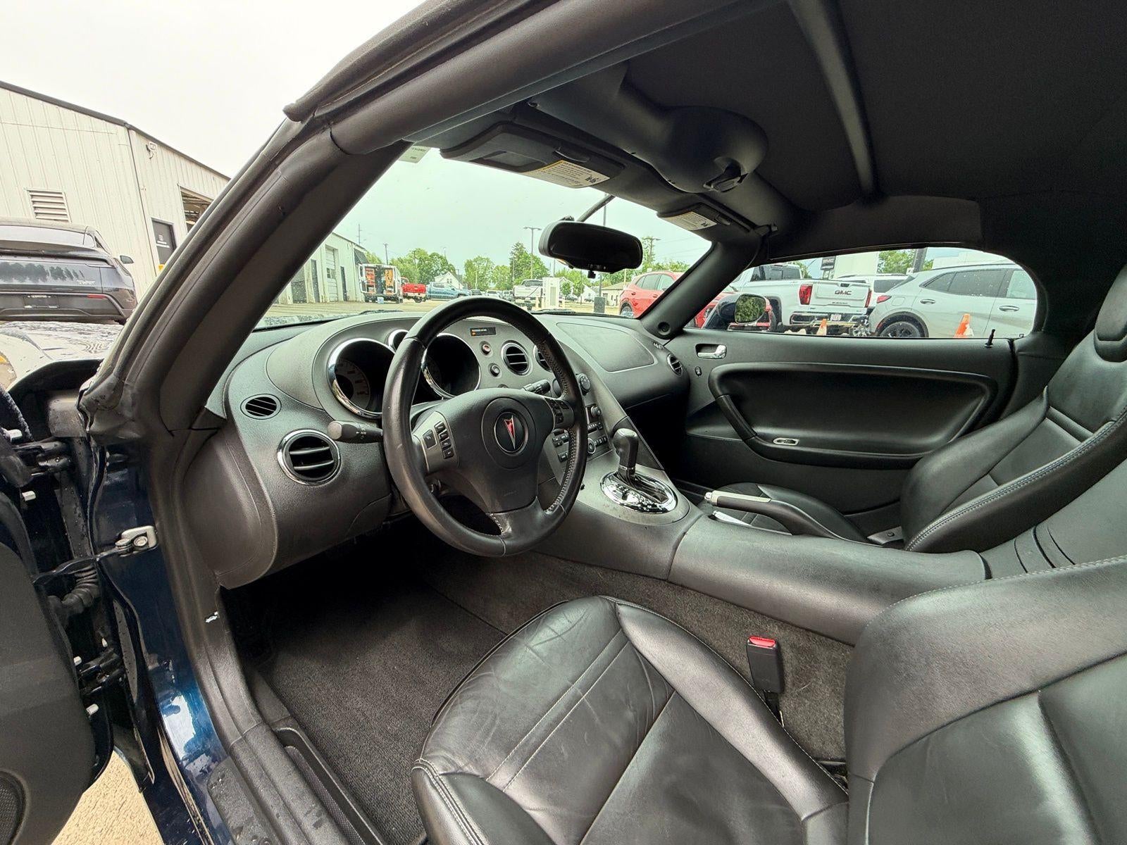 2008 Pontiac Solstice Base