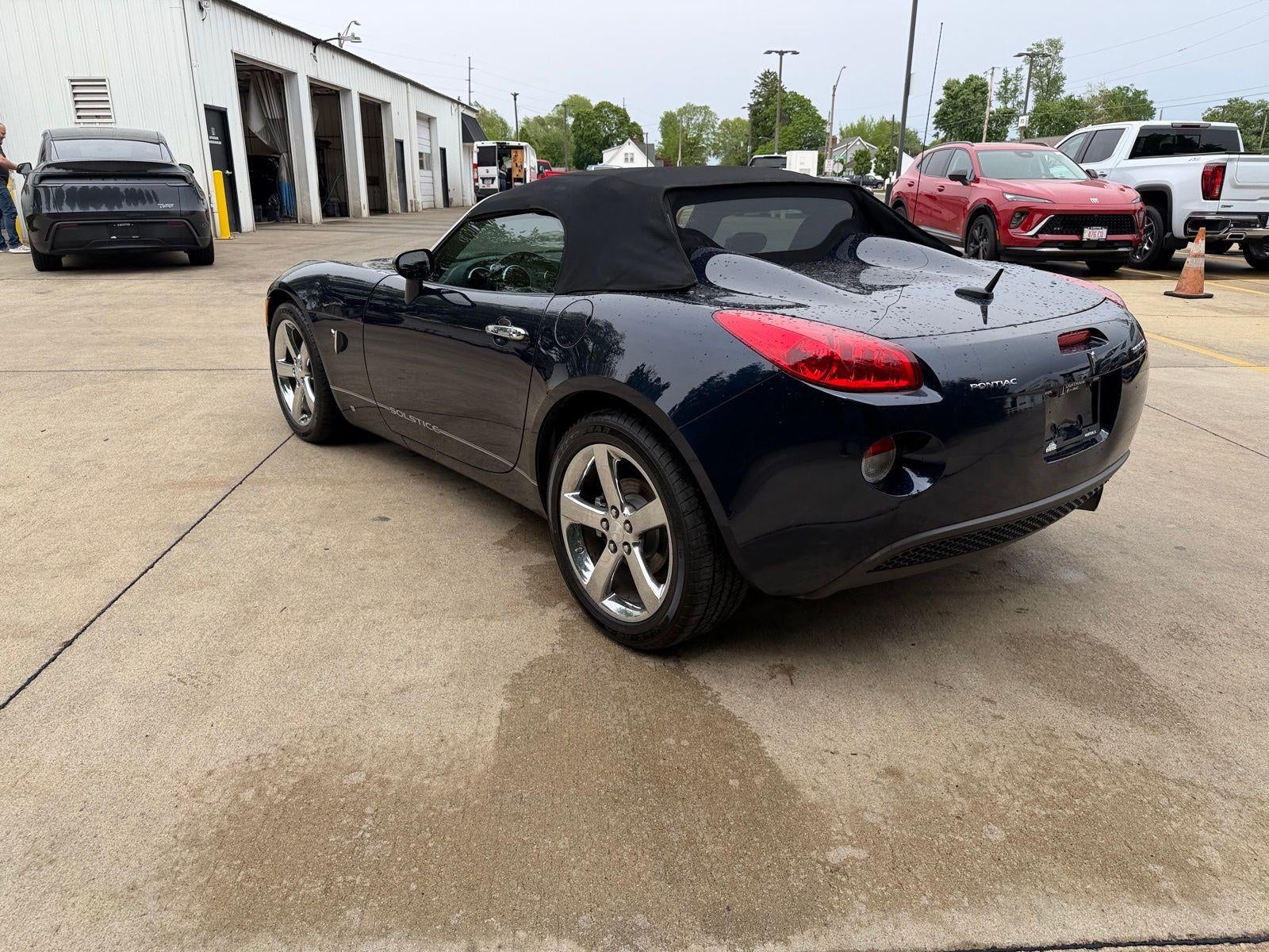 2008 Pontiac Solstice Base