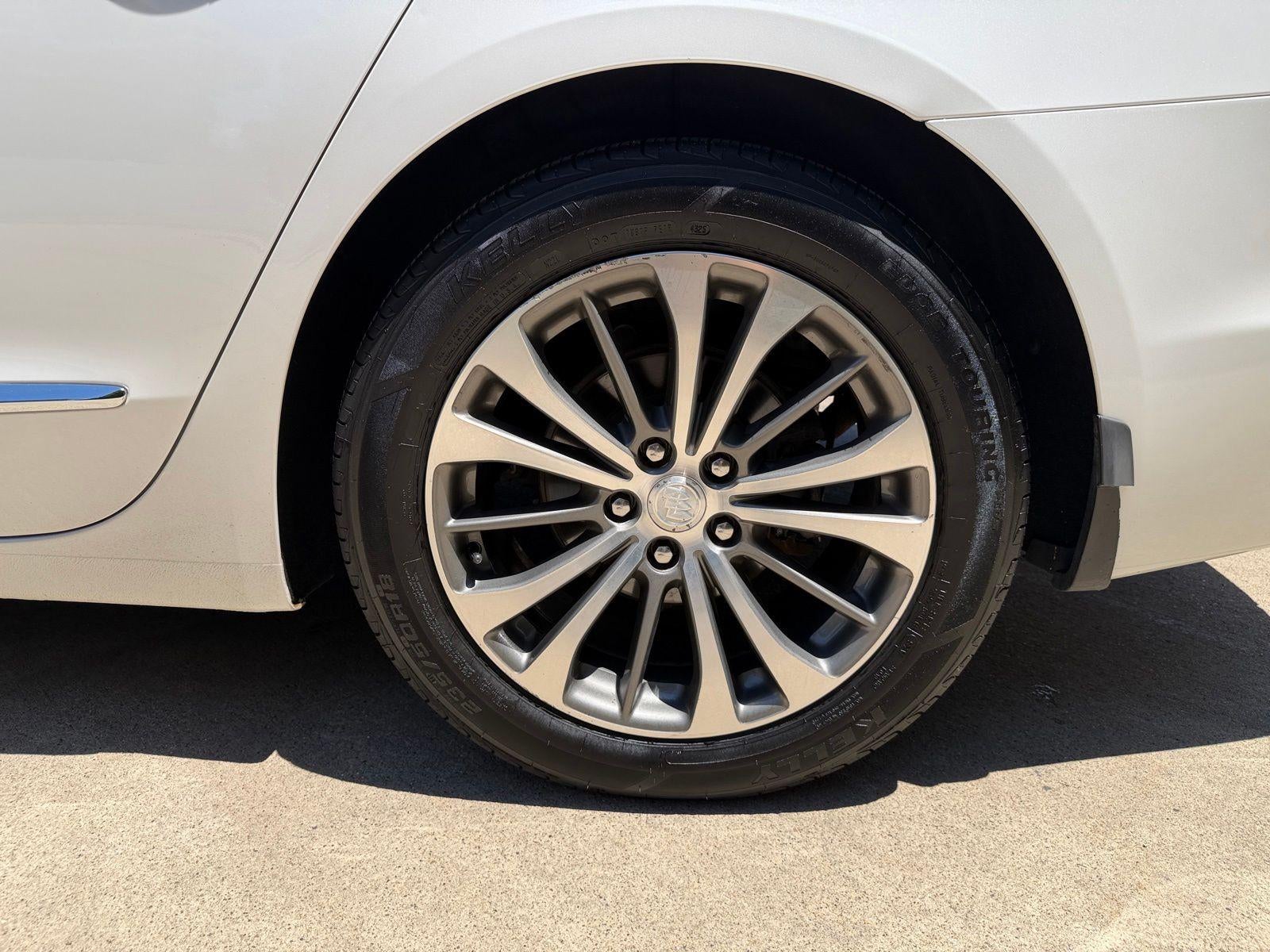 2019 Buick LaCrosse Essence