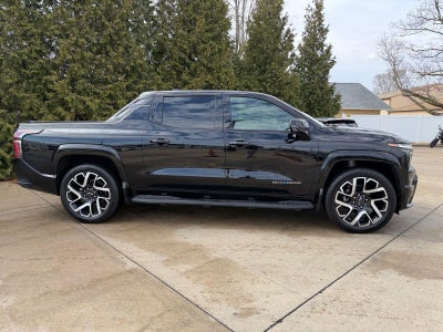 2024 Chevrolet Silverado EV RST