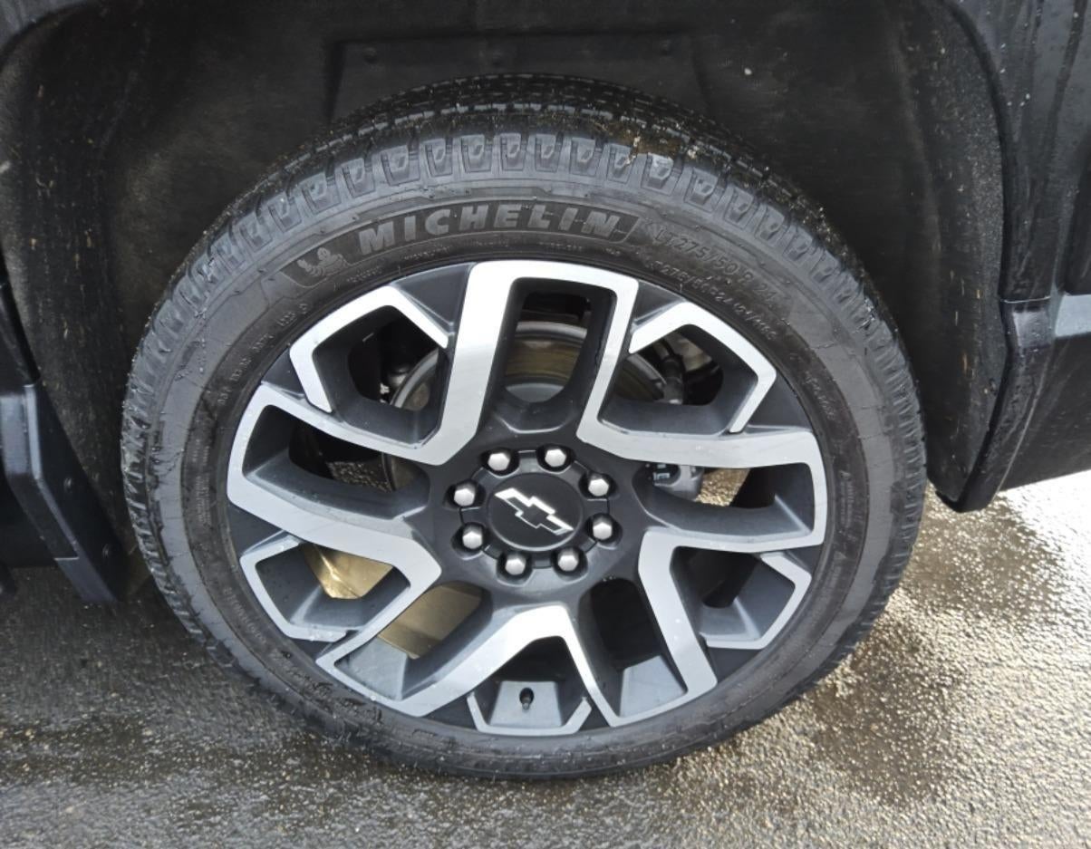 2024 Chevrolet Silverado EV RST