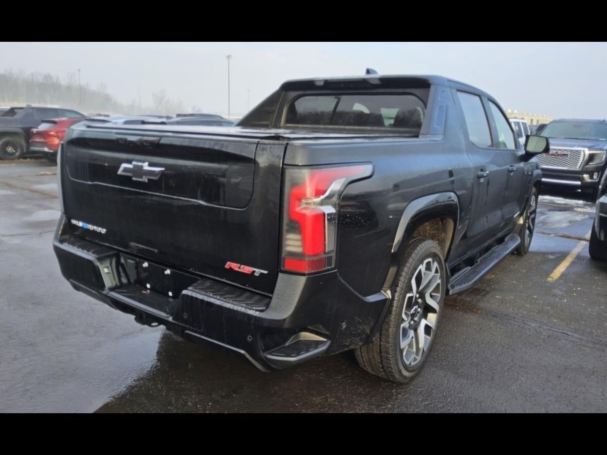 2024 Chevrolet Silverado EV RST