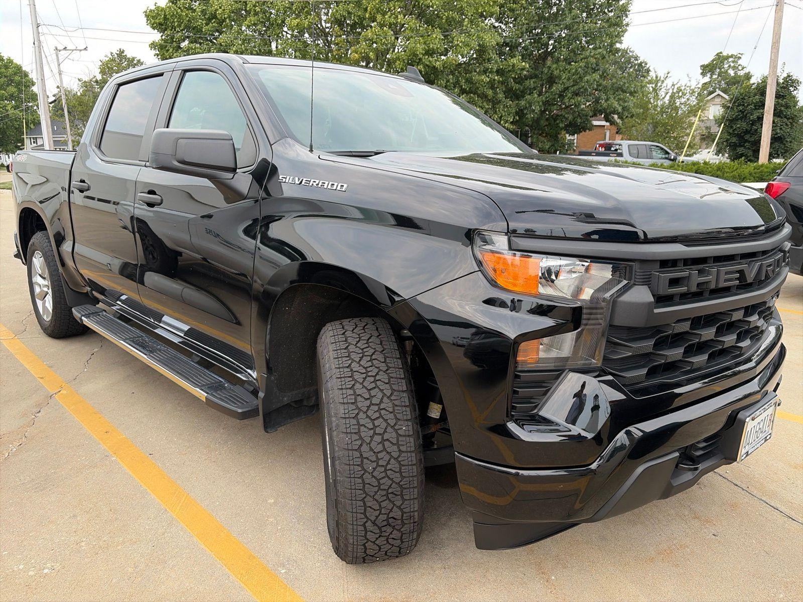 2022 Chevrolet Silverado 1500 Custom
