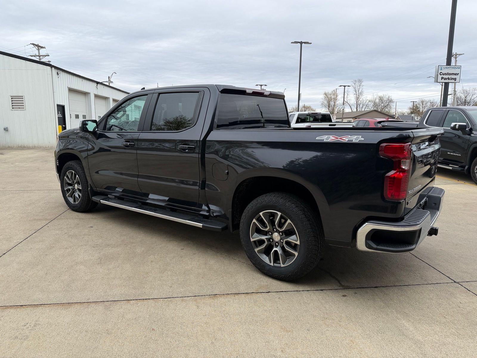 2023 Chevrolet Silverado 1500 LT