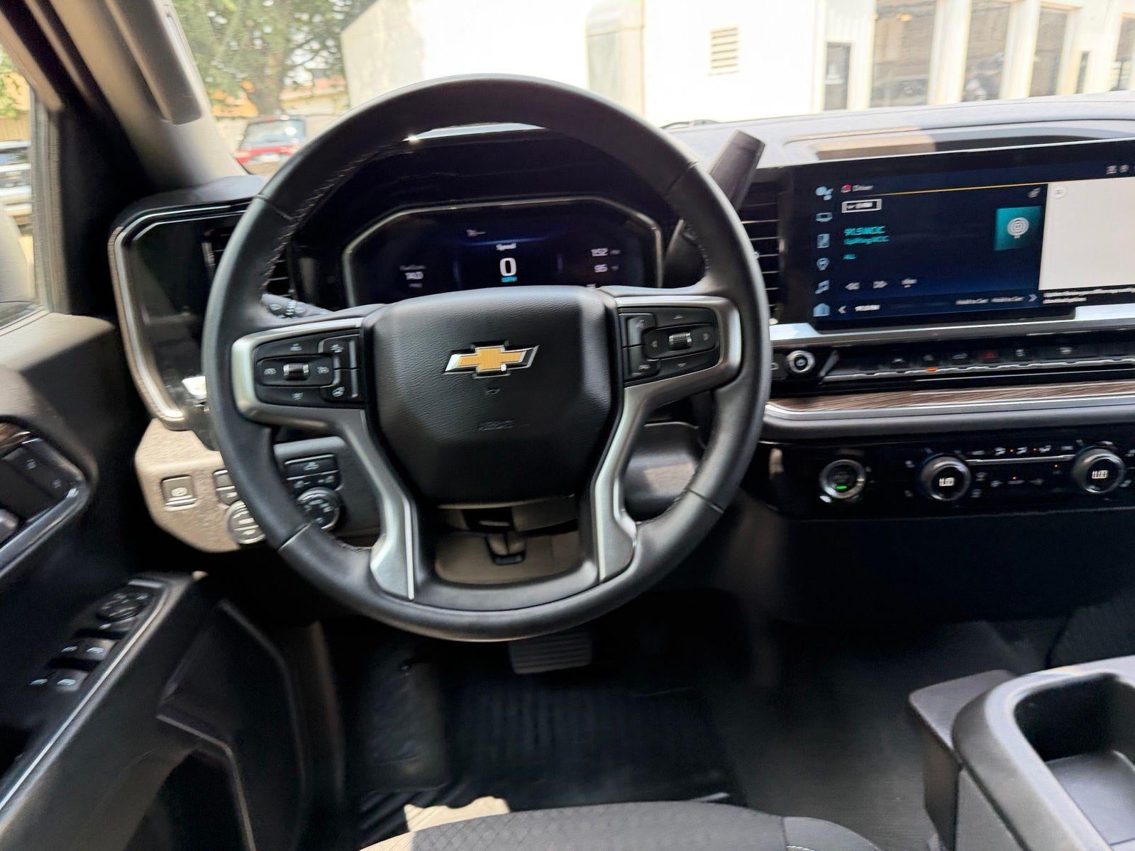 2024 Chevrolet Silverado 1500 LT