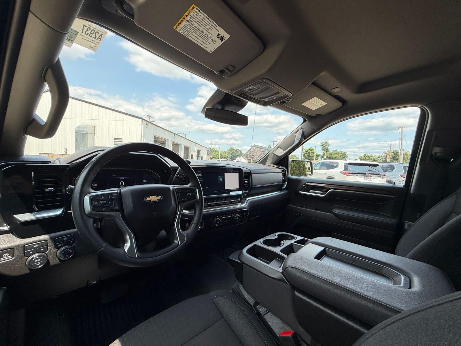 2024 Chevrolet Silverado 1500 LT