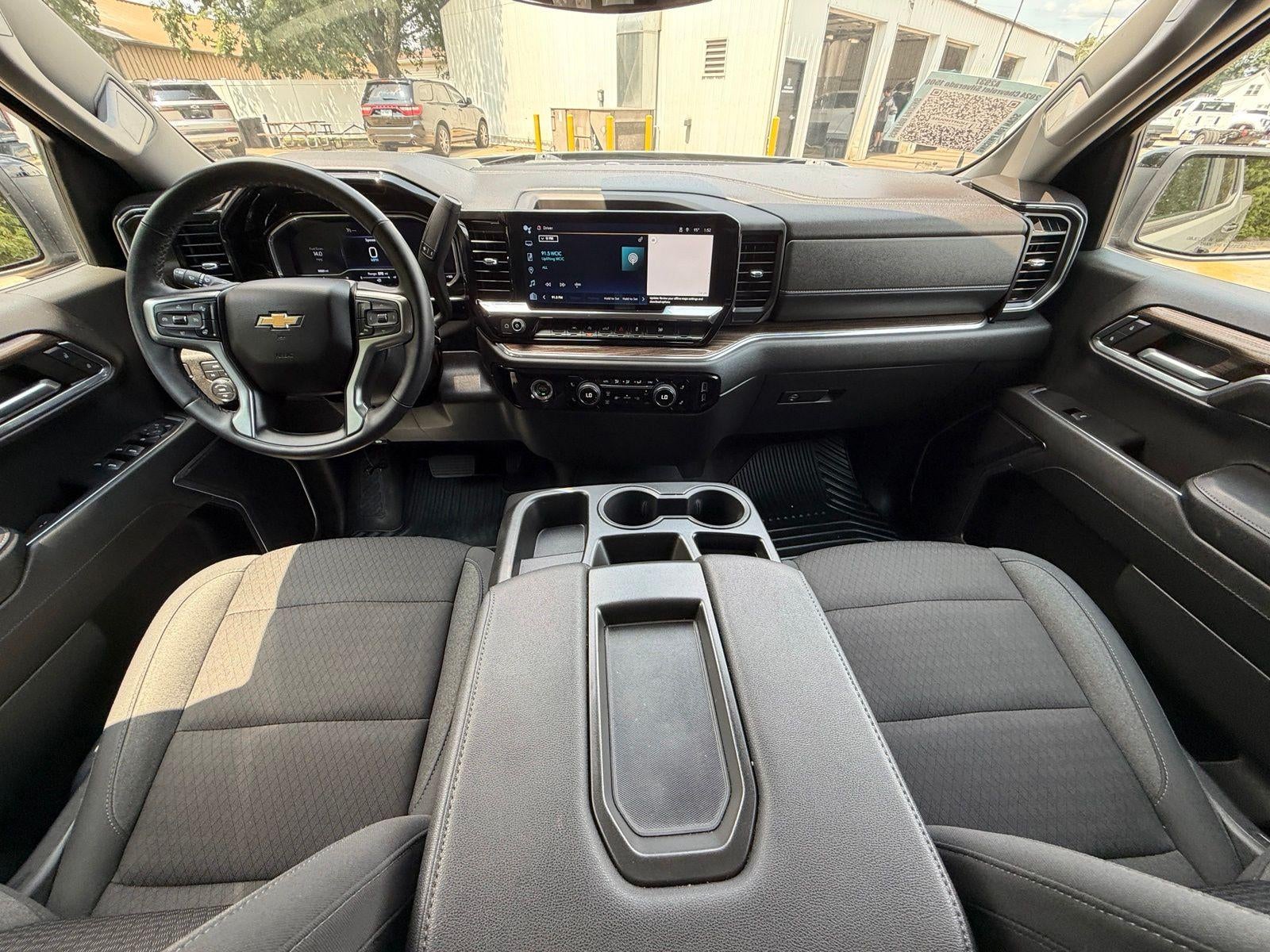 2024 Chevrolet Silverado 1500 LT