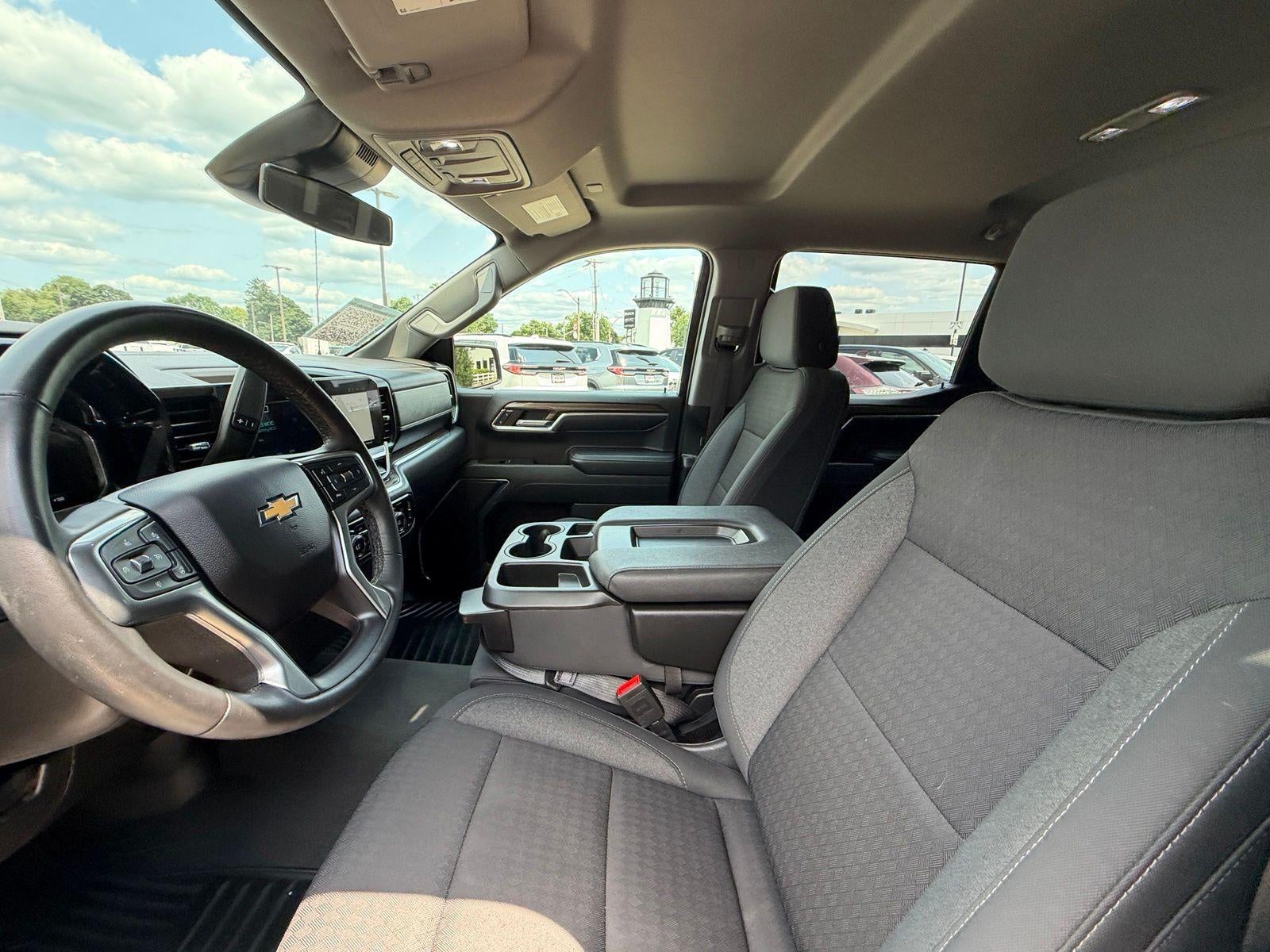 2024 Chevrolet Silverado 1500 LT