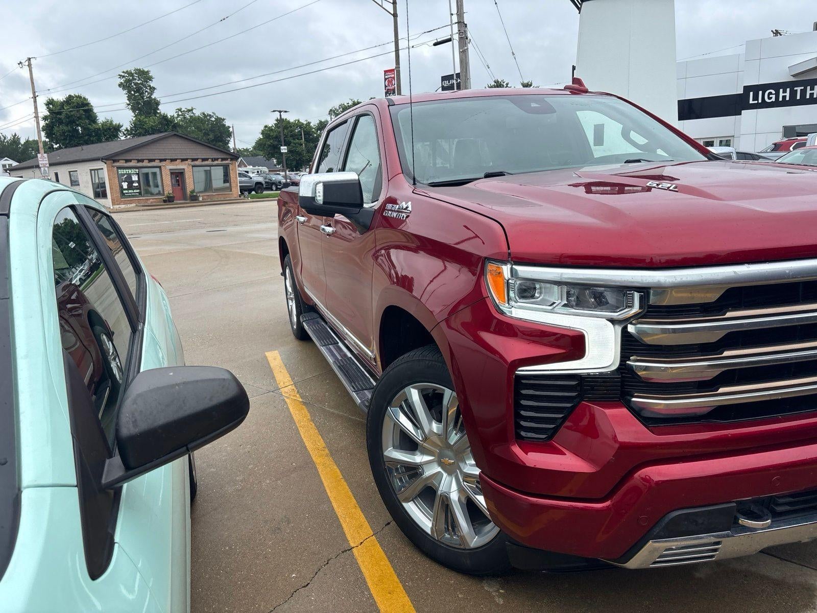 2022 Chevrolet Silverado 1500 High Country
