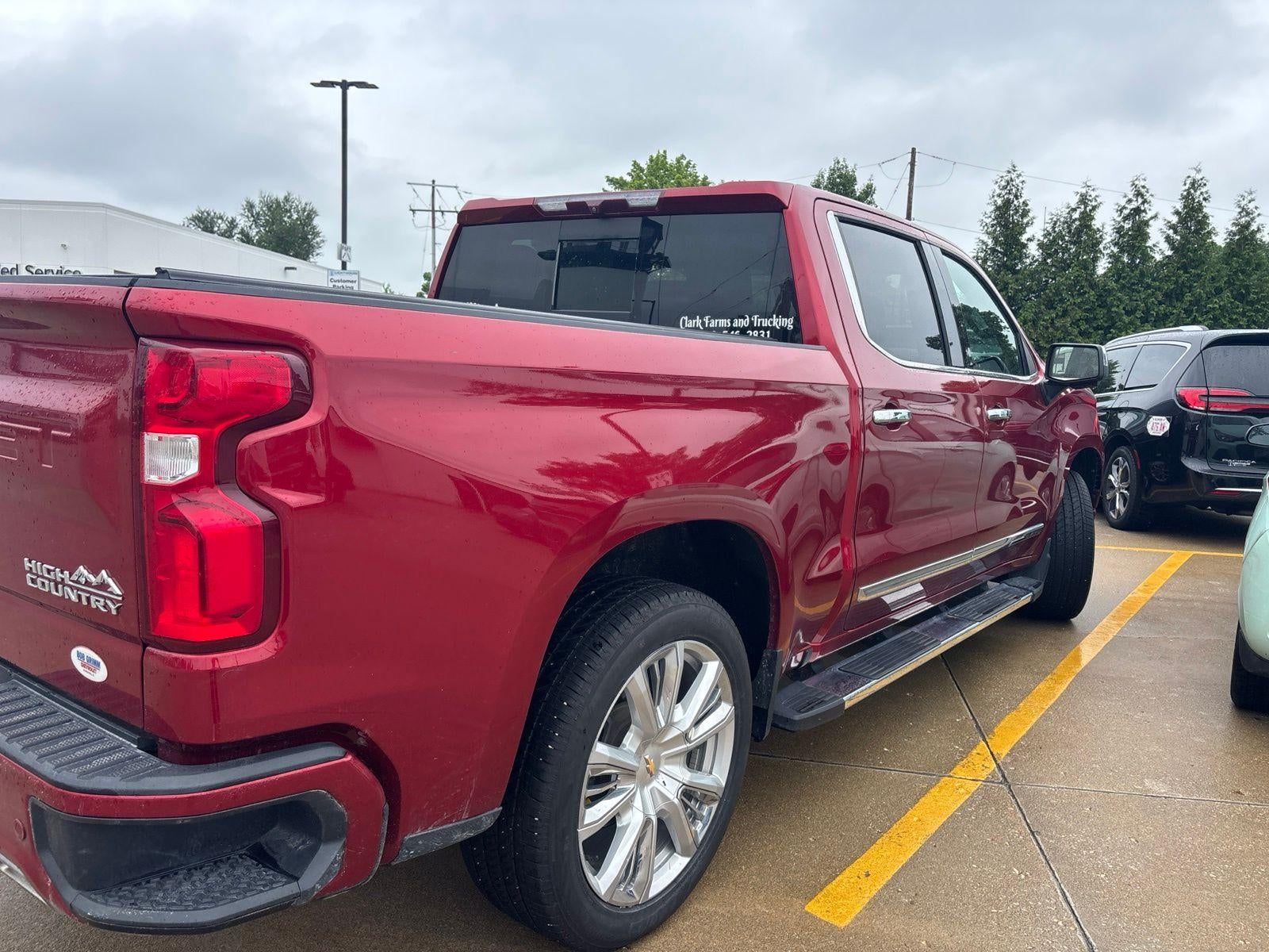 2022 Chevrolet Silverado 1500 High Country