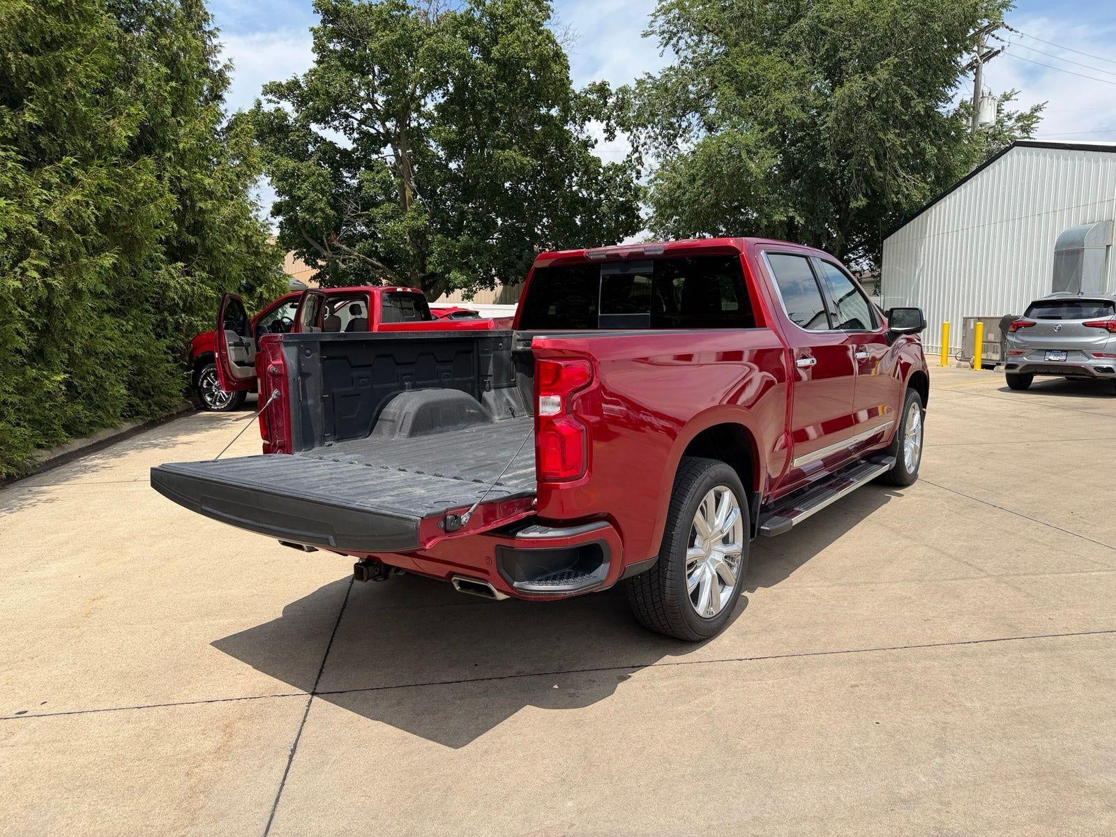 2022 Chevrolet Silverado 1500 High Country