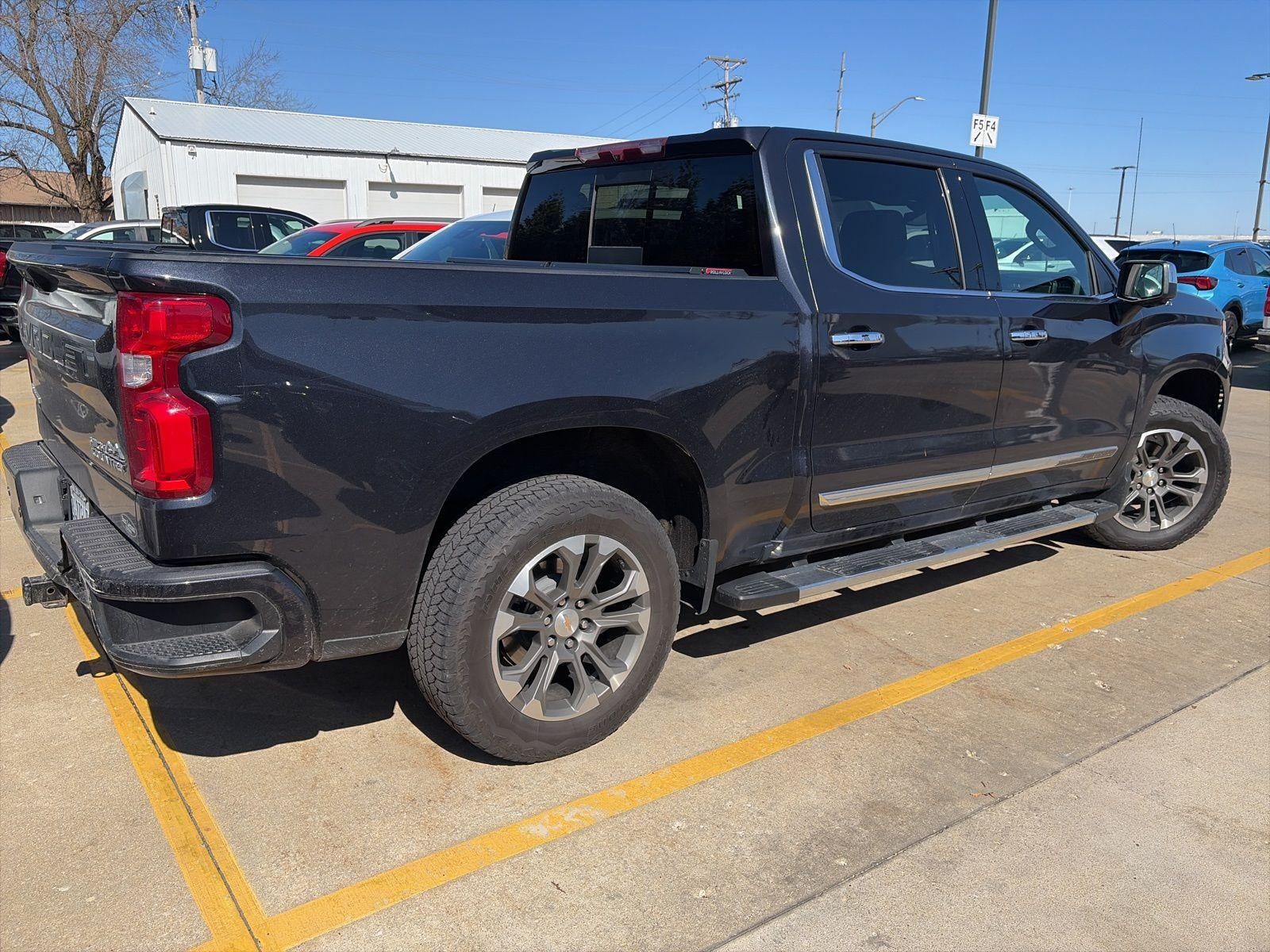 2022 Chevrolet Silverado 1500 High Country