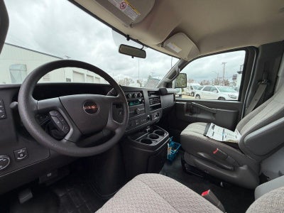 2025 GMC Savana Cutaway 3500 Base
