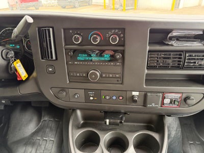 2025 GMC Savana Cutaway 3500 Base