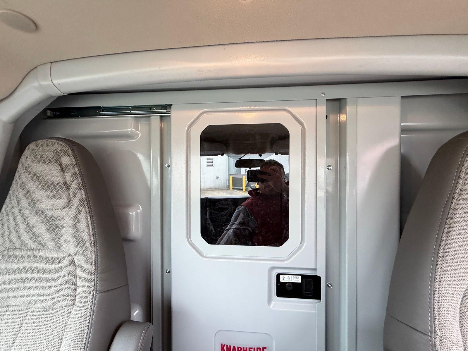 2025 GMC Savana Cutaway 3500 Base