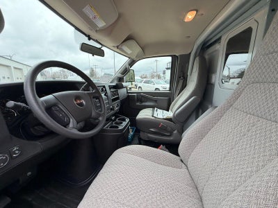 2025 GMC Savana Cutaway 3500 Base