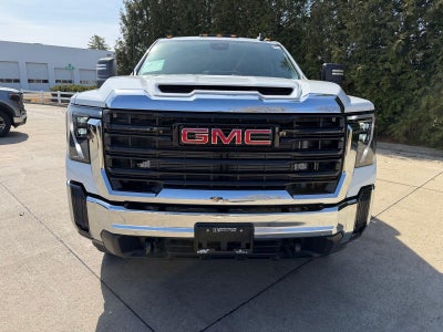 2026 GMC Sierra 3500 HD Chassis Cab Pro